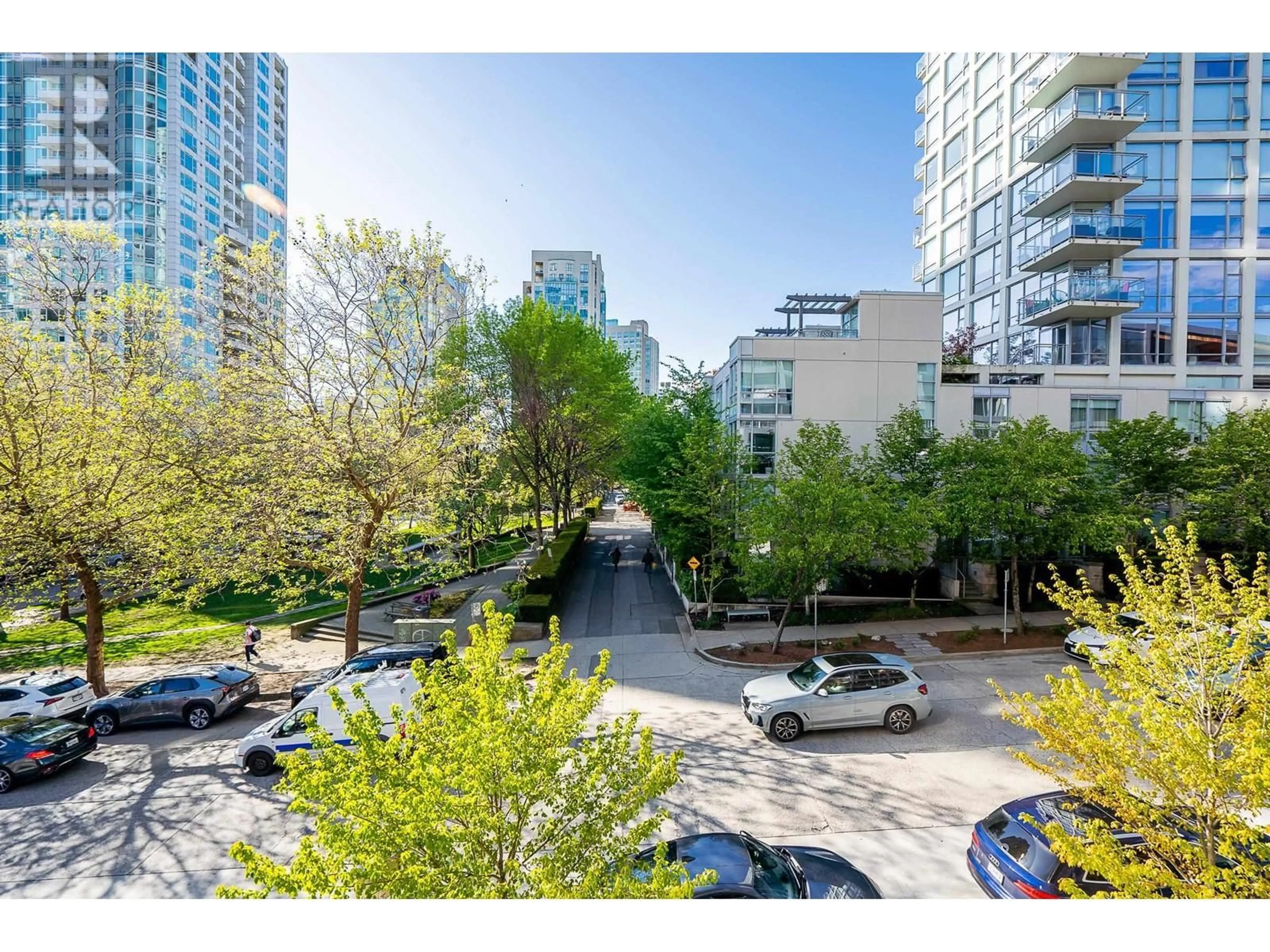 A pic from exterior of the house or condo, the street view for 301 1480 HOWE STREET, Vancouver British Columbia V6Z0G5