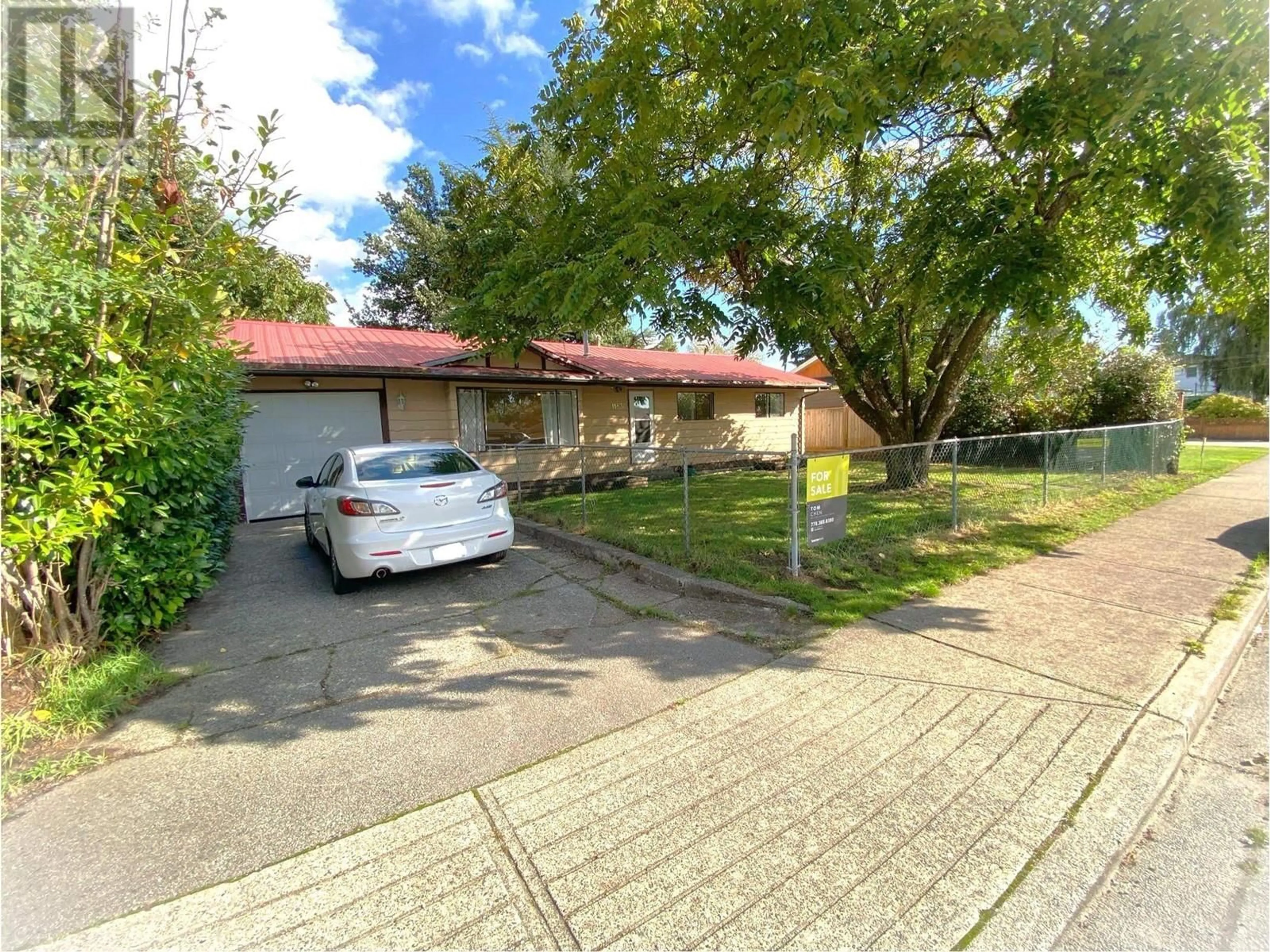 Frontside or backside of a home, the street view for 11836 BURNETT STREET, Maple Ridge British Columbia V2X6P5