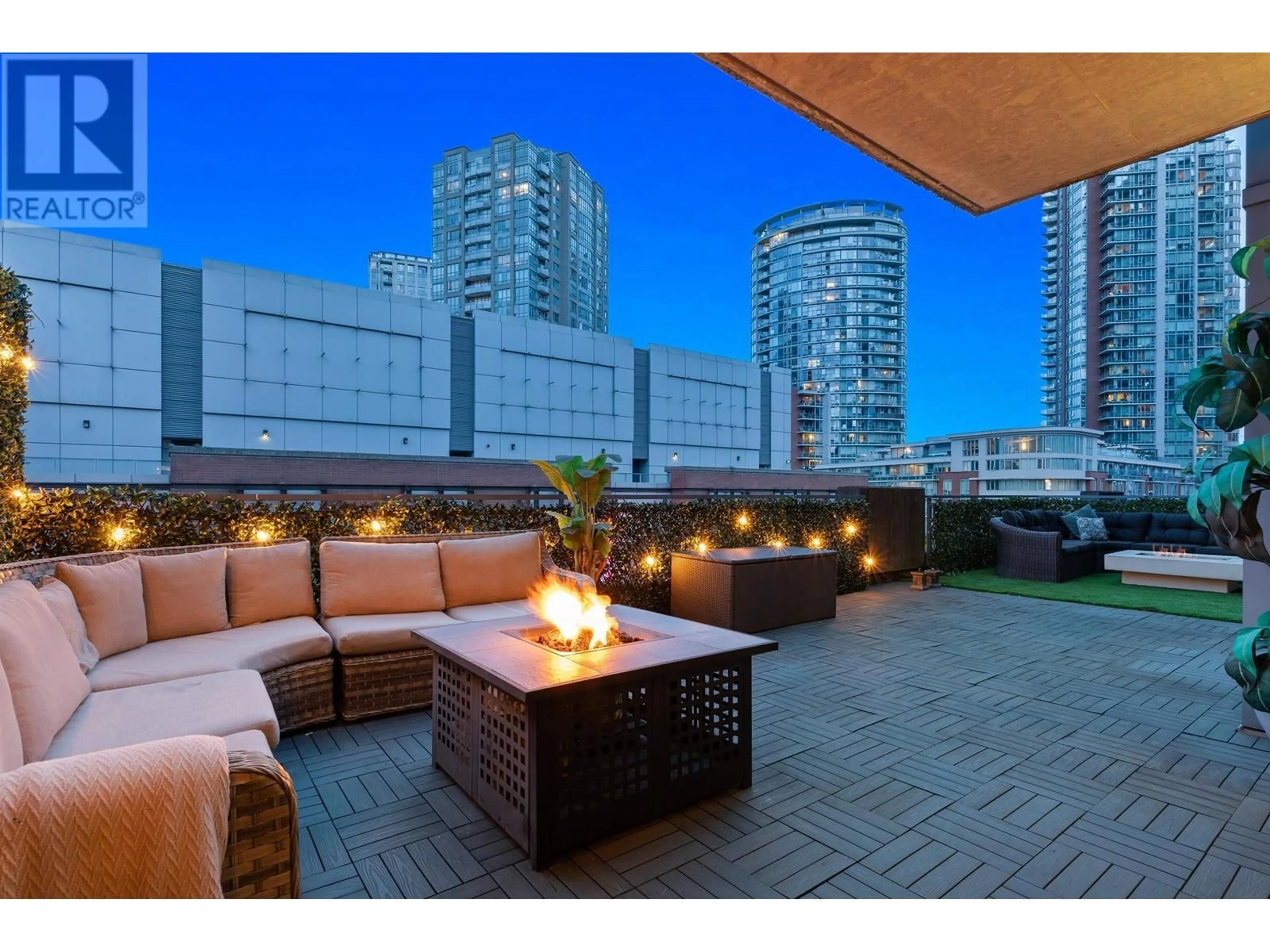 Patio for 312 555 ABBOTT STREET, Vancouver British Columbia V6B6B8