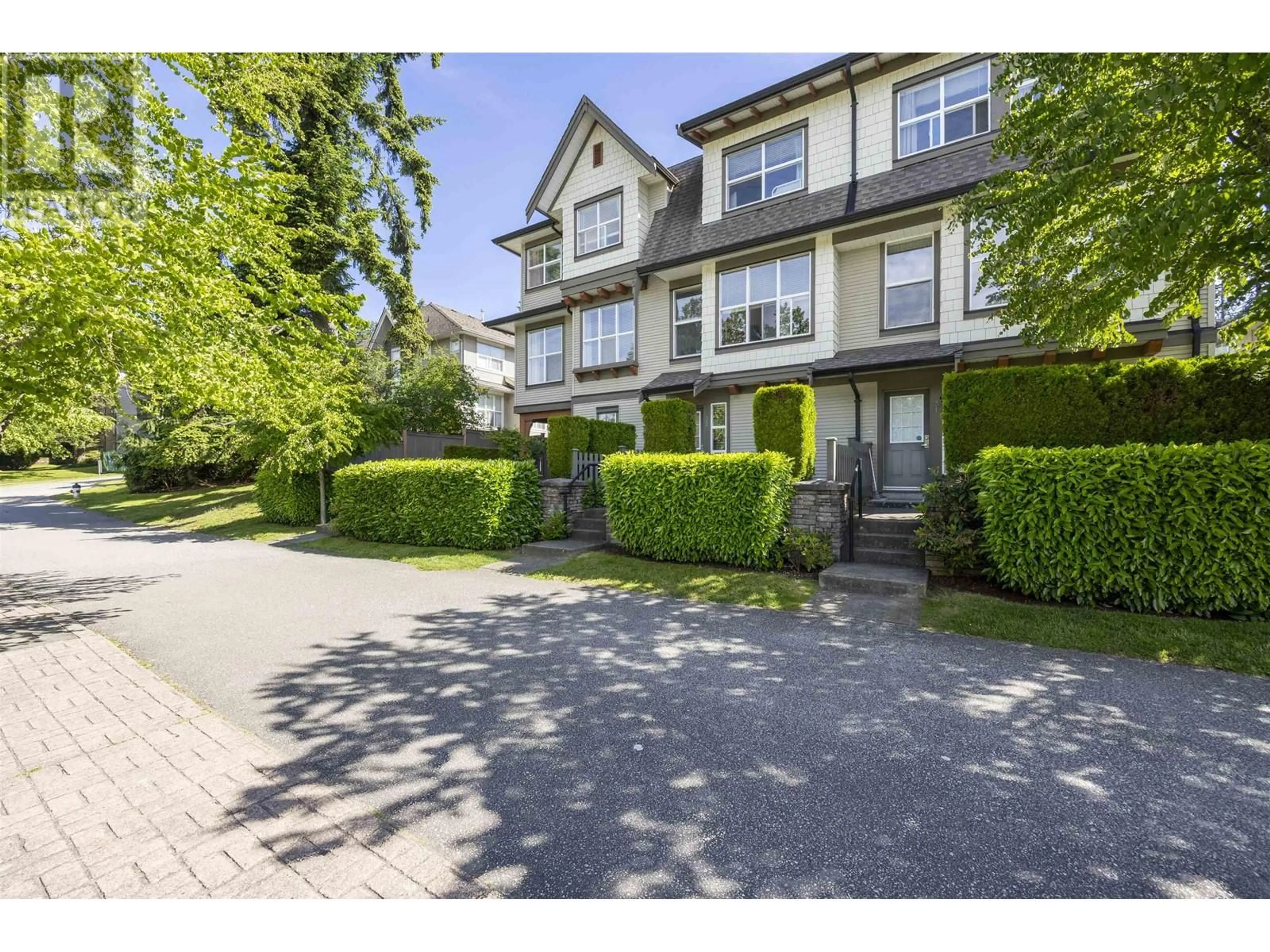 A pic from exterior of the house or condo, the street view for 32 6736 SOUTHPOINT DRIVE, Burnaby British Columbia V3N0A4