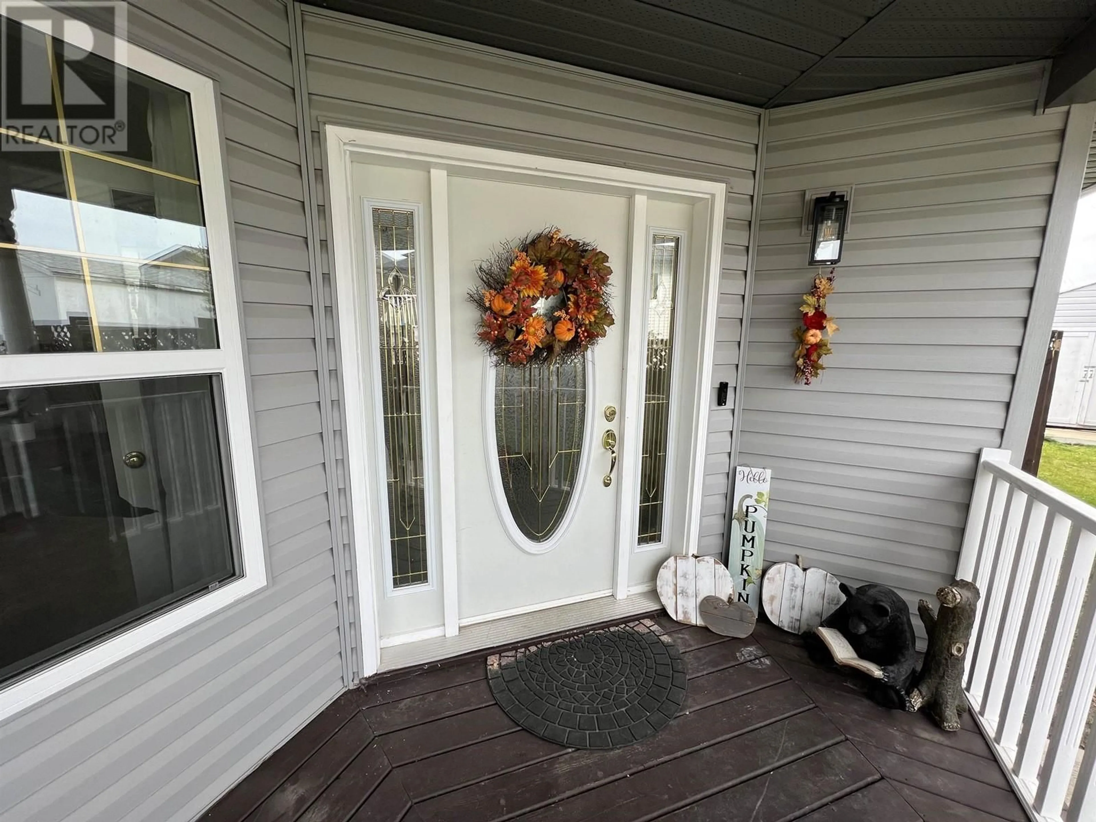 Indoor entryway for 5615 ANGUS COURT, Fort Nelson British Columbia V0C1R0