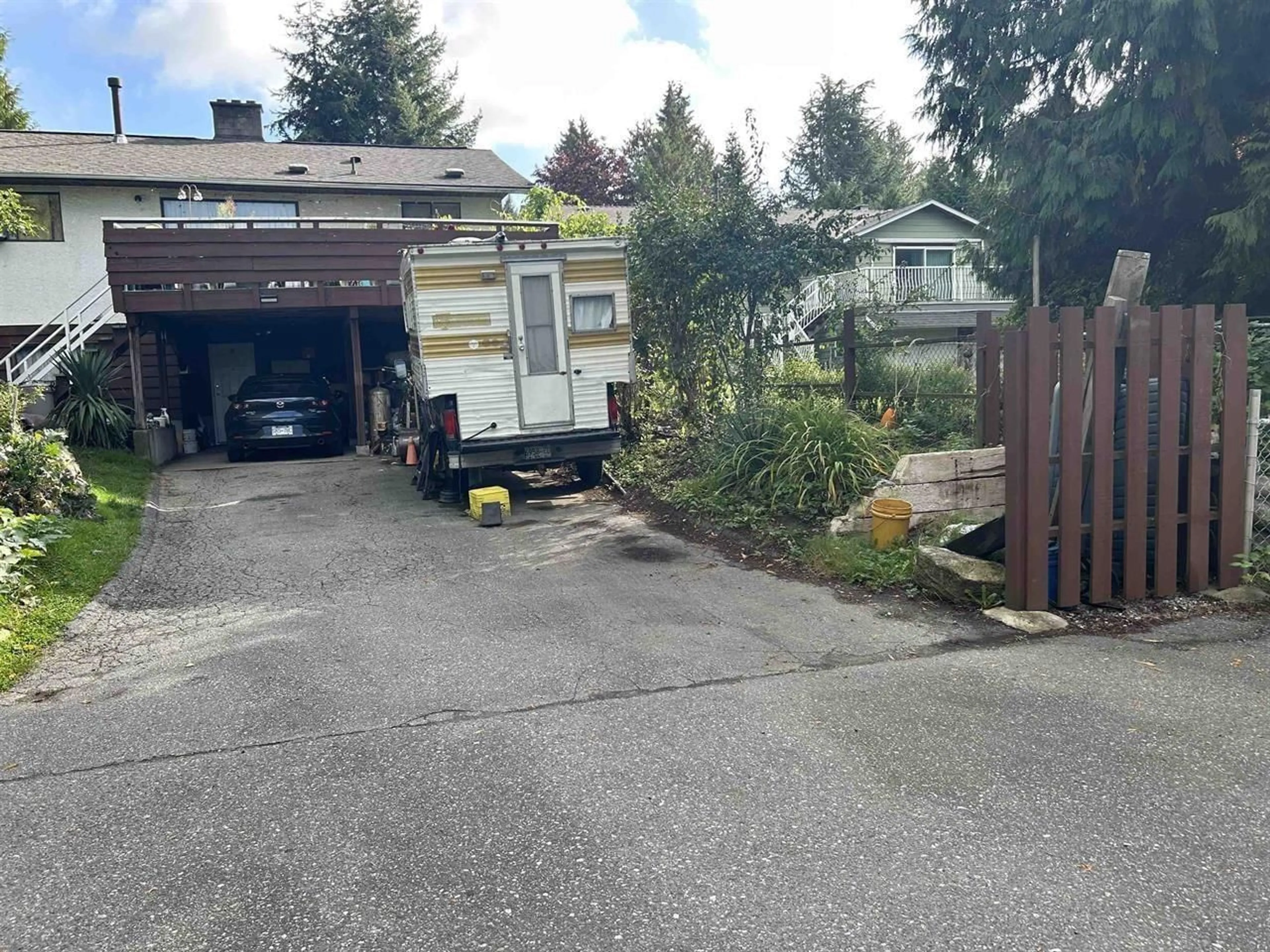 Unknown for 10297 144A, Surrey British Columbia V3R6M8