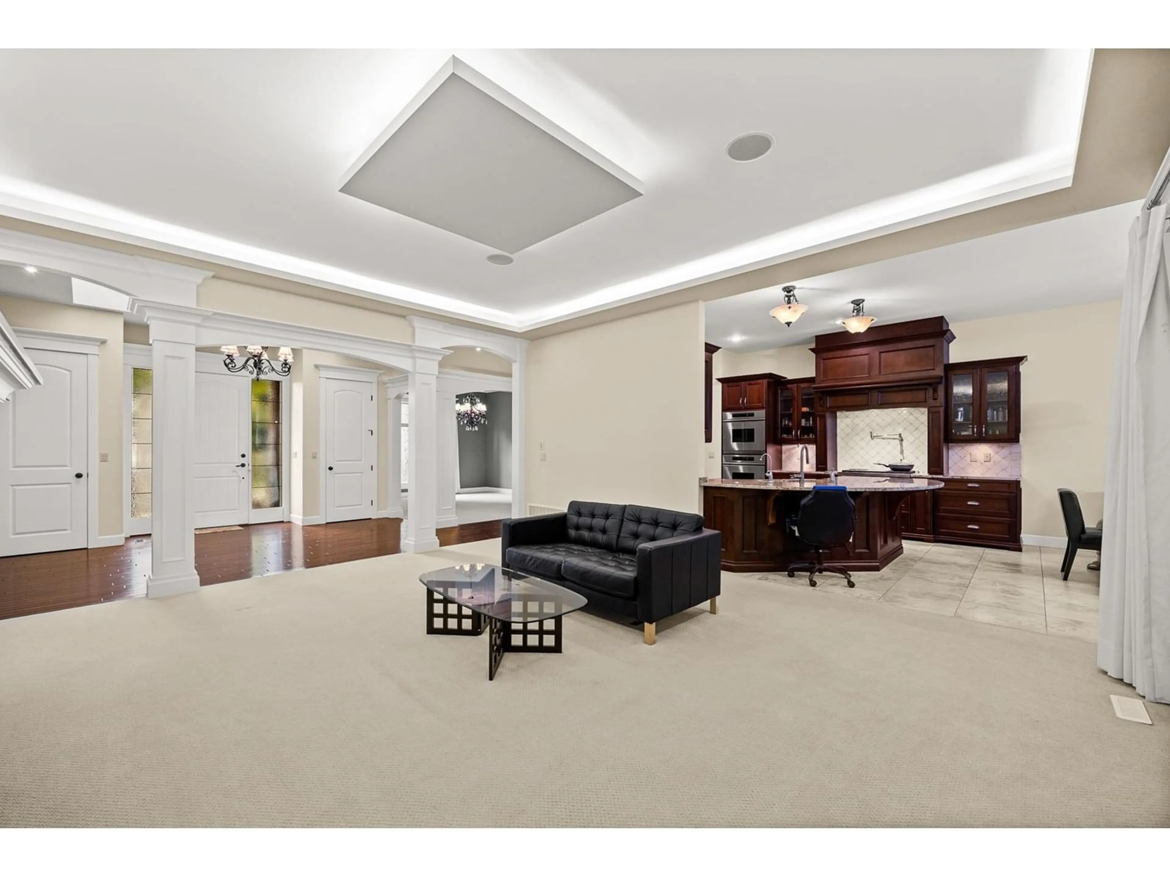 A pic of a room, carpet floors for 1688 134B STREET, Surrey British Columbia V4A0A6