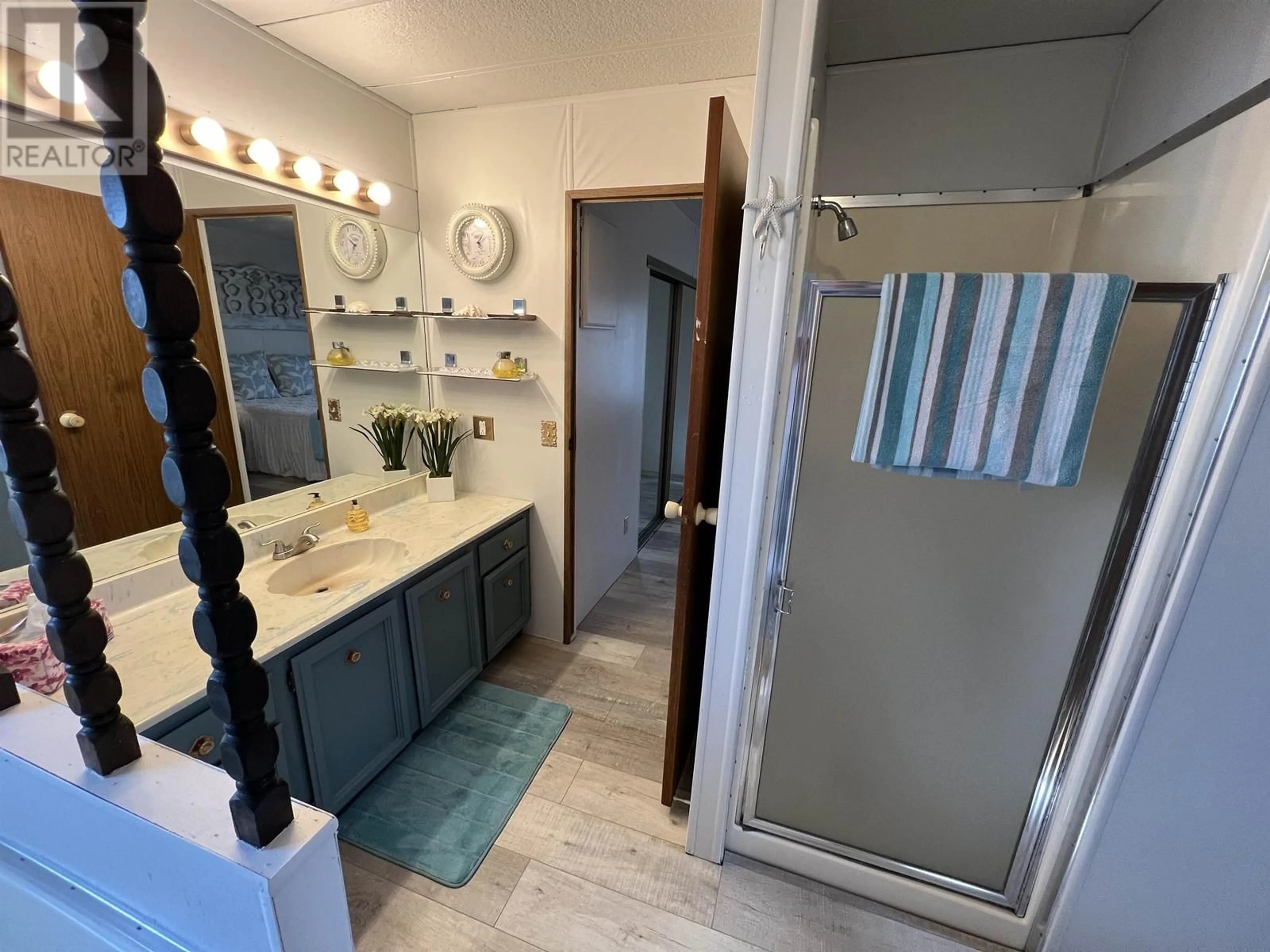 Bathroom, wood floors for 31 4501 NAHANNI DRIVE, Fort Nelson British Columbia V0C1R0