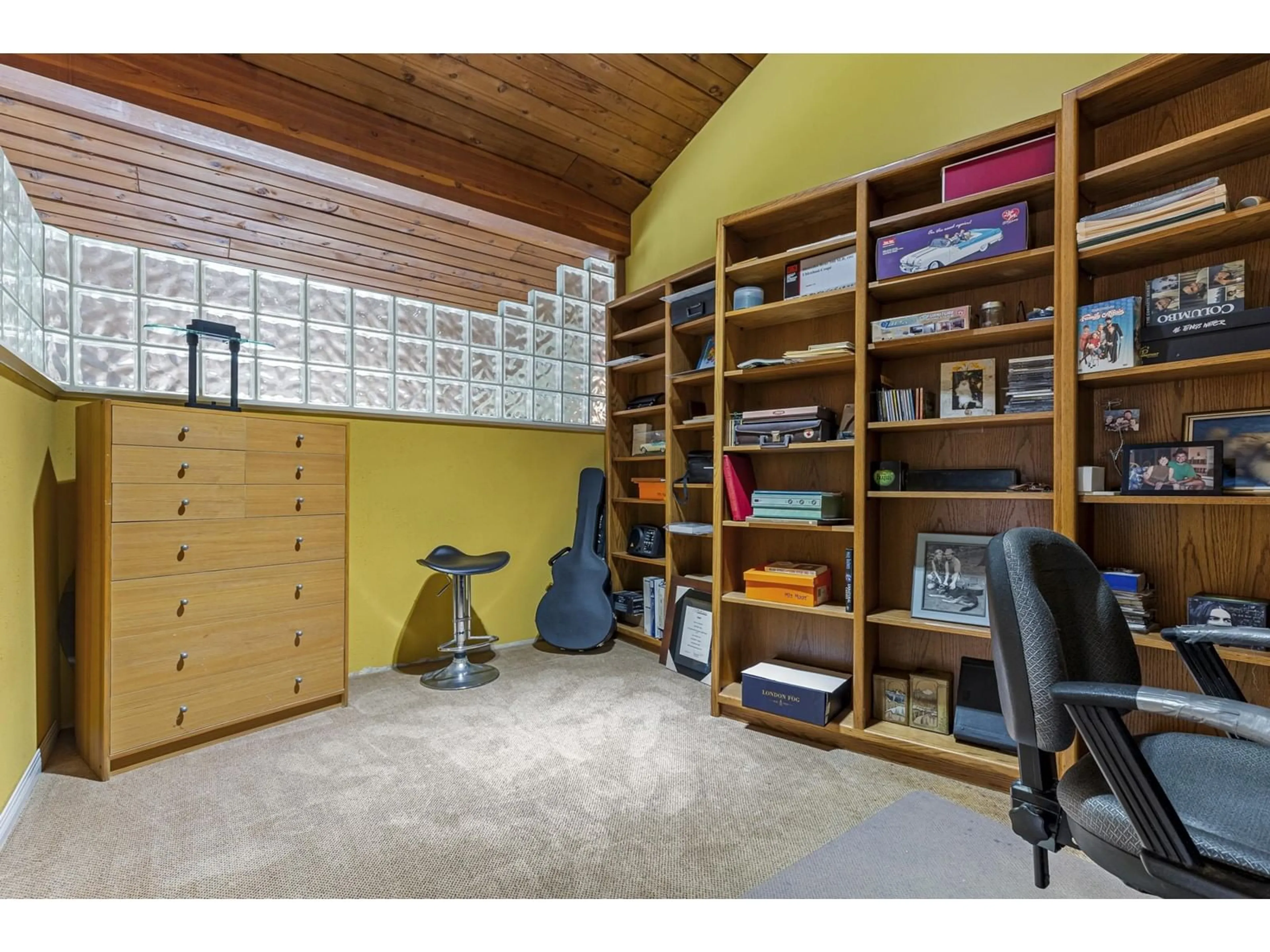 Storage room or clothes room or walk-in closet for 30963 DOWNES ROAD, Abbotsford British Columbia V4X1Y6