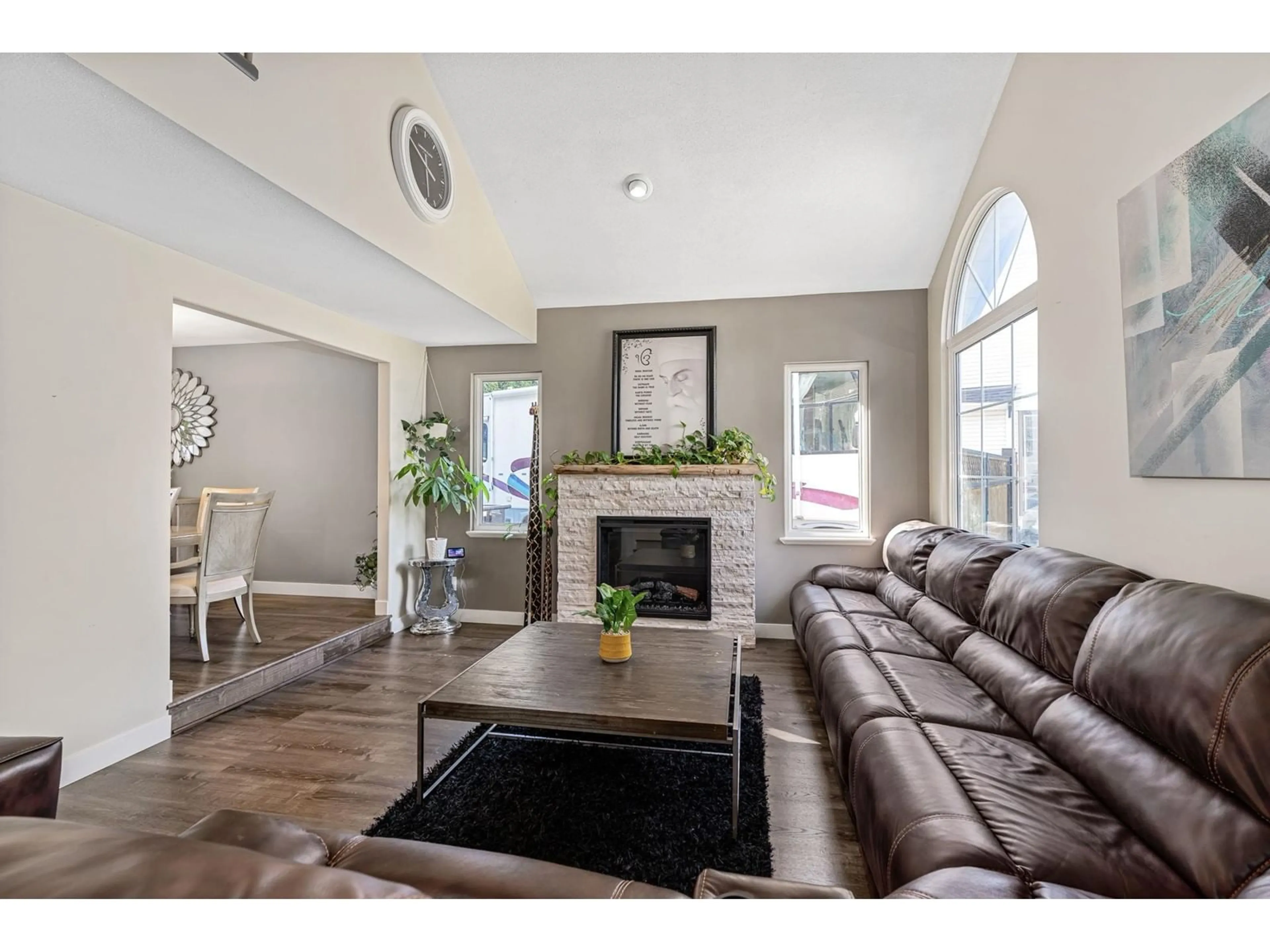 Living room, wood floors for 20812 43 AVENUE, Langley British Columbia V3A7Z6