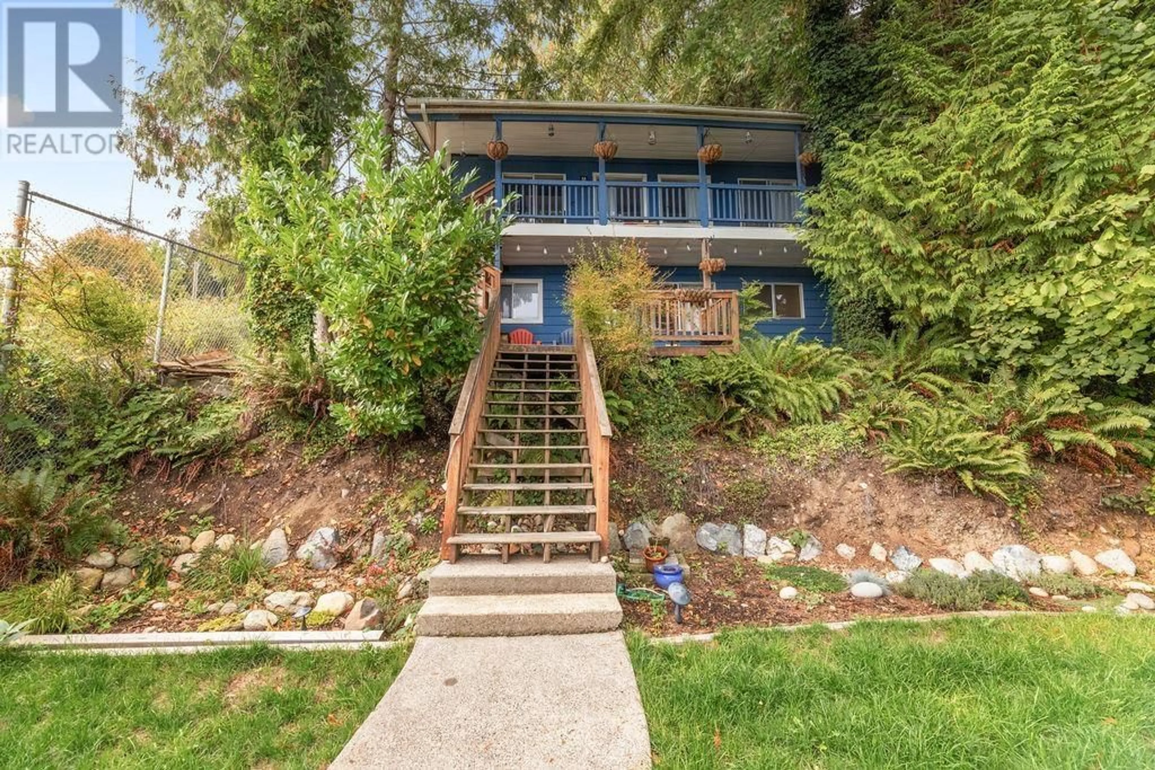 A pic from exterior of the house or condo, cottage for 1833 NORTH ROAD, Gibsons British Columbia V0N1V1