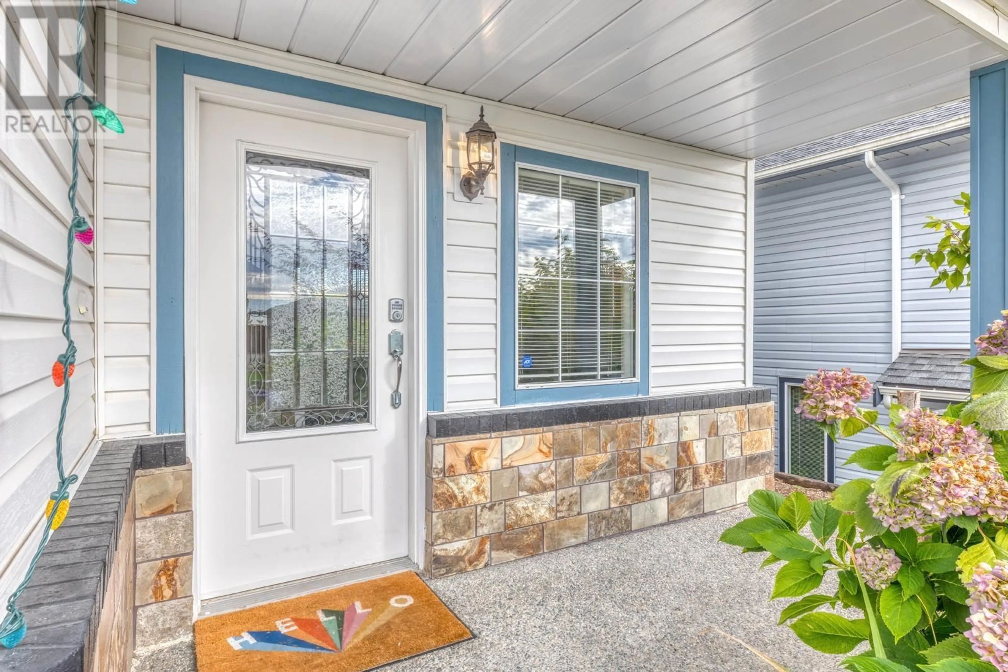 Indoor entryway, ceramic floors for 1465 BLACKWATER PLACE, Coquitlam British Columbia V3E2R5