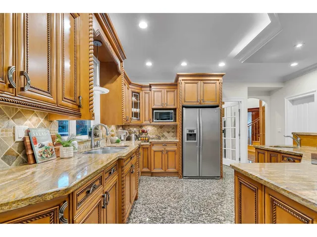 12682 55A AVENUE, Surrey 4