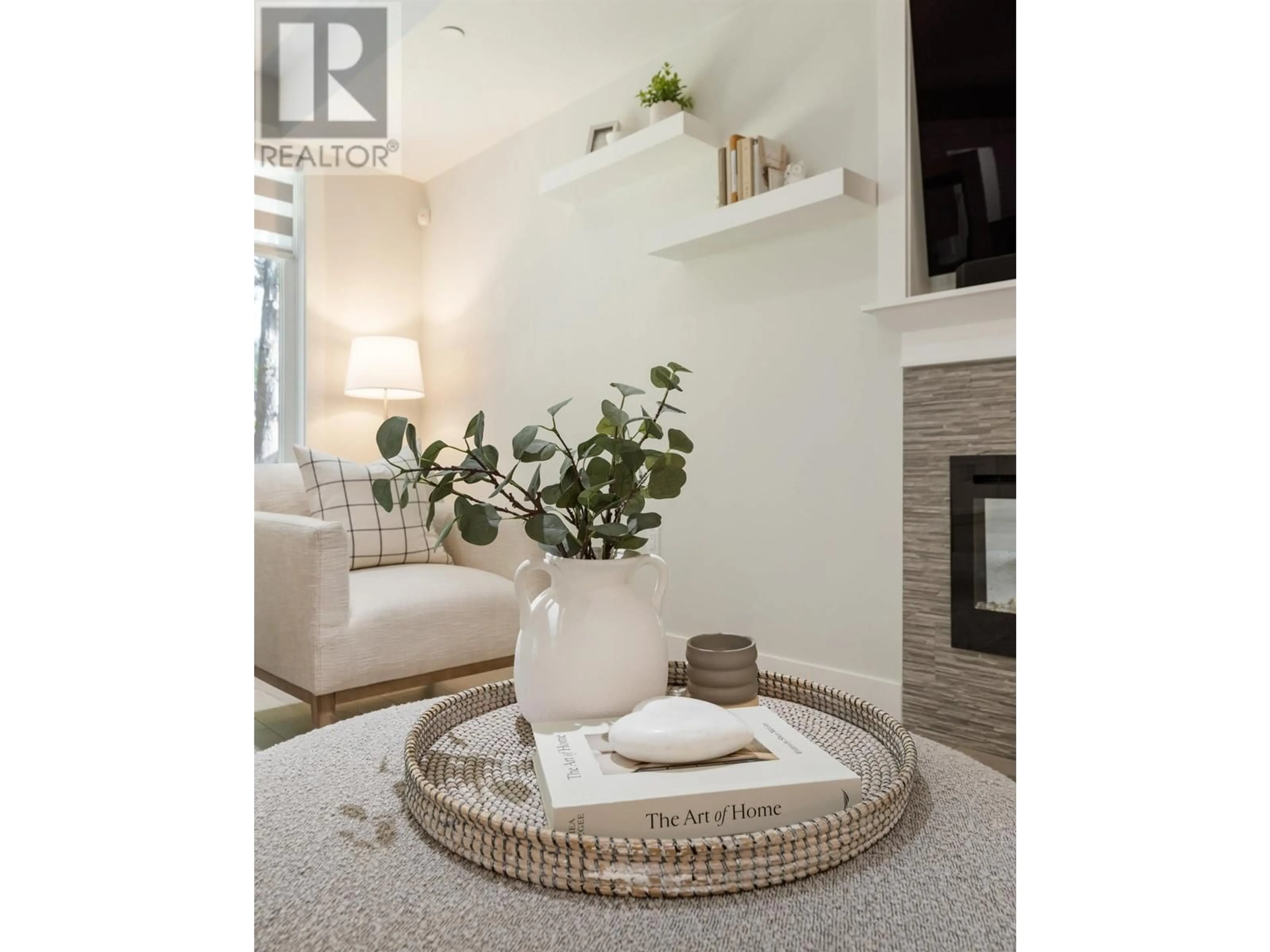 Living room, ceramic floors for 11860 LAITY STREET, Maple Ridge British Columbia V2X5A6