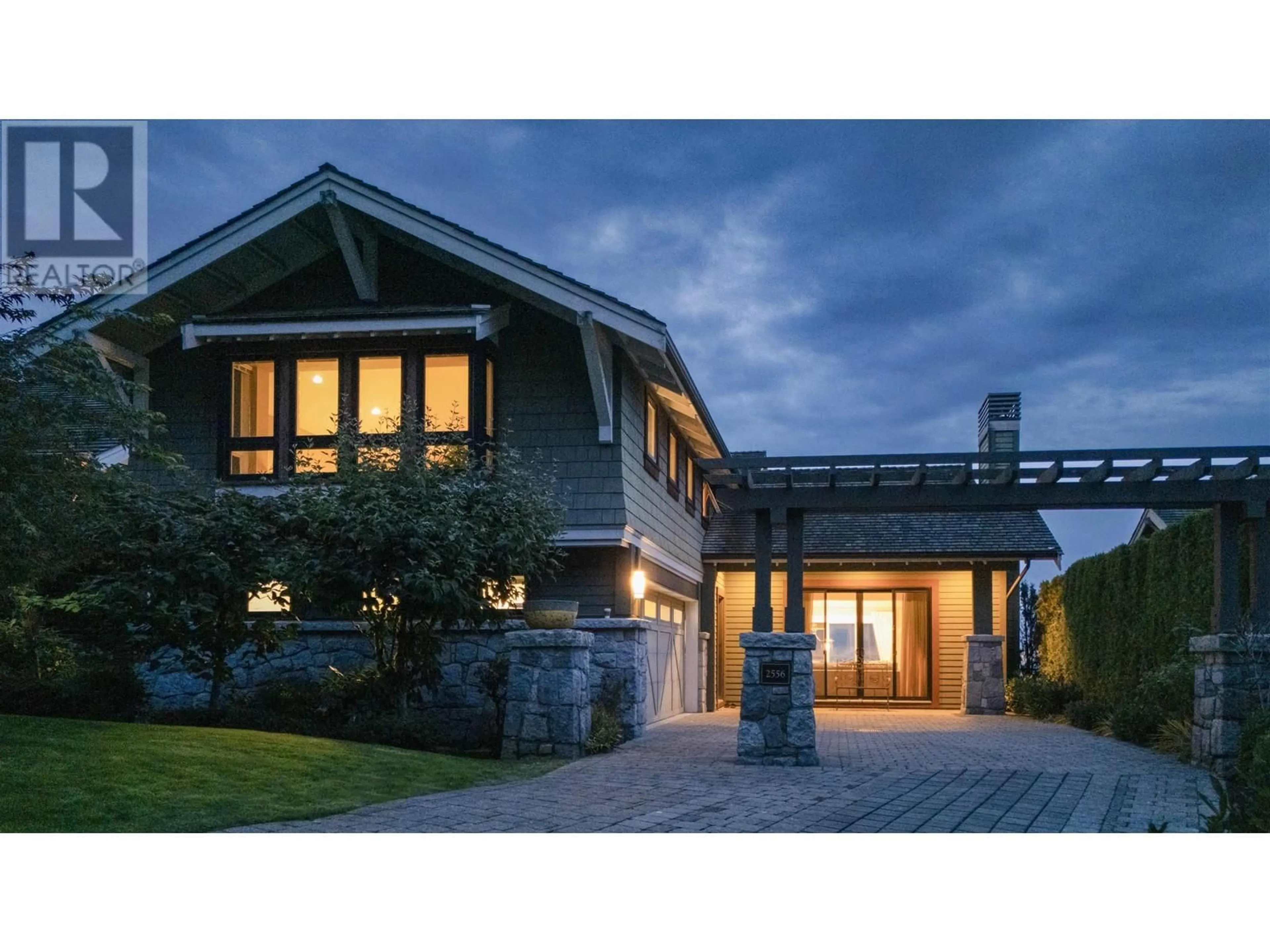 Frontside or backside of a home, cottage for 2556 MARR CREEK COURT, West Vancouver British Columbia V7S0A3