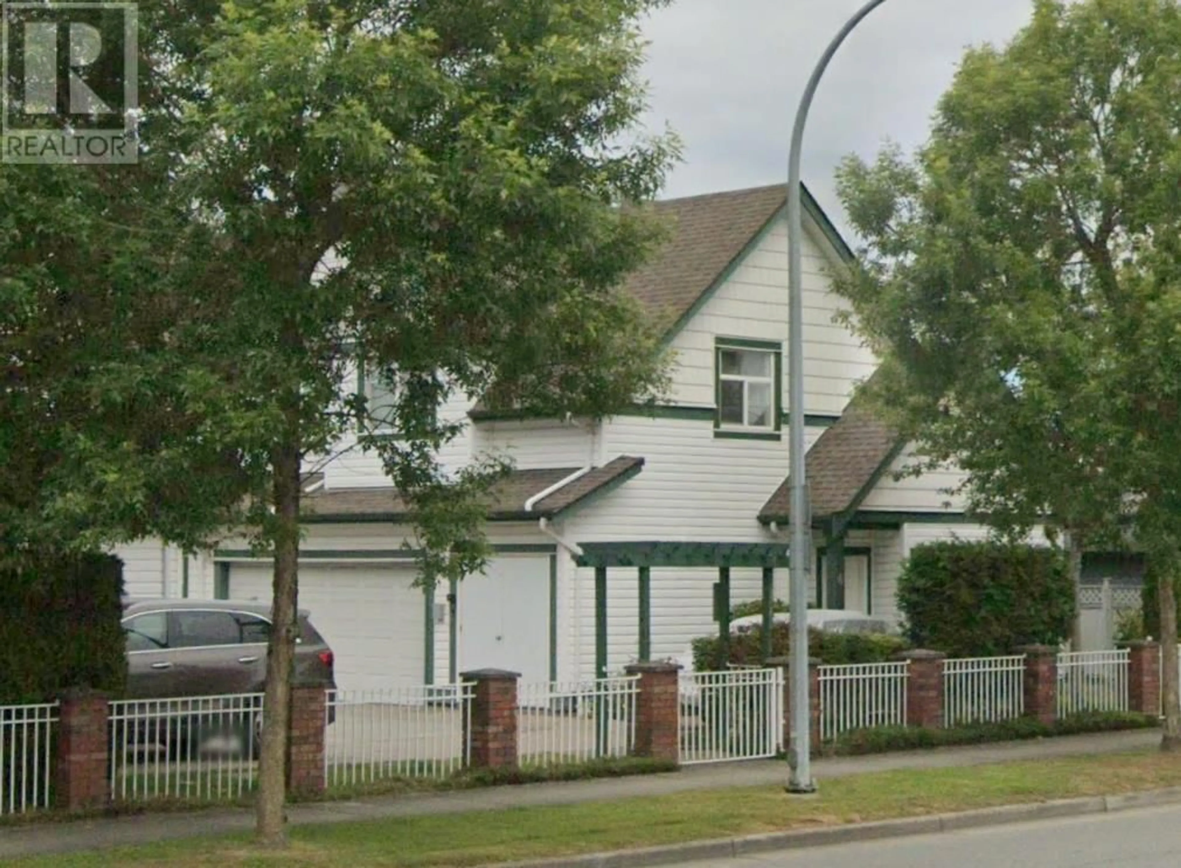 Frontside or backside of a home, the street view for 6 9893 FRANCIS ROAD, Richmond British Columbia V6Y3B3