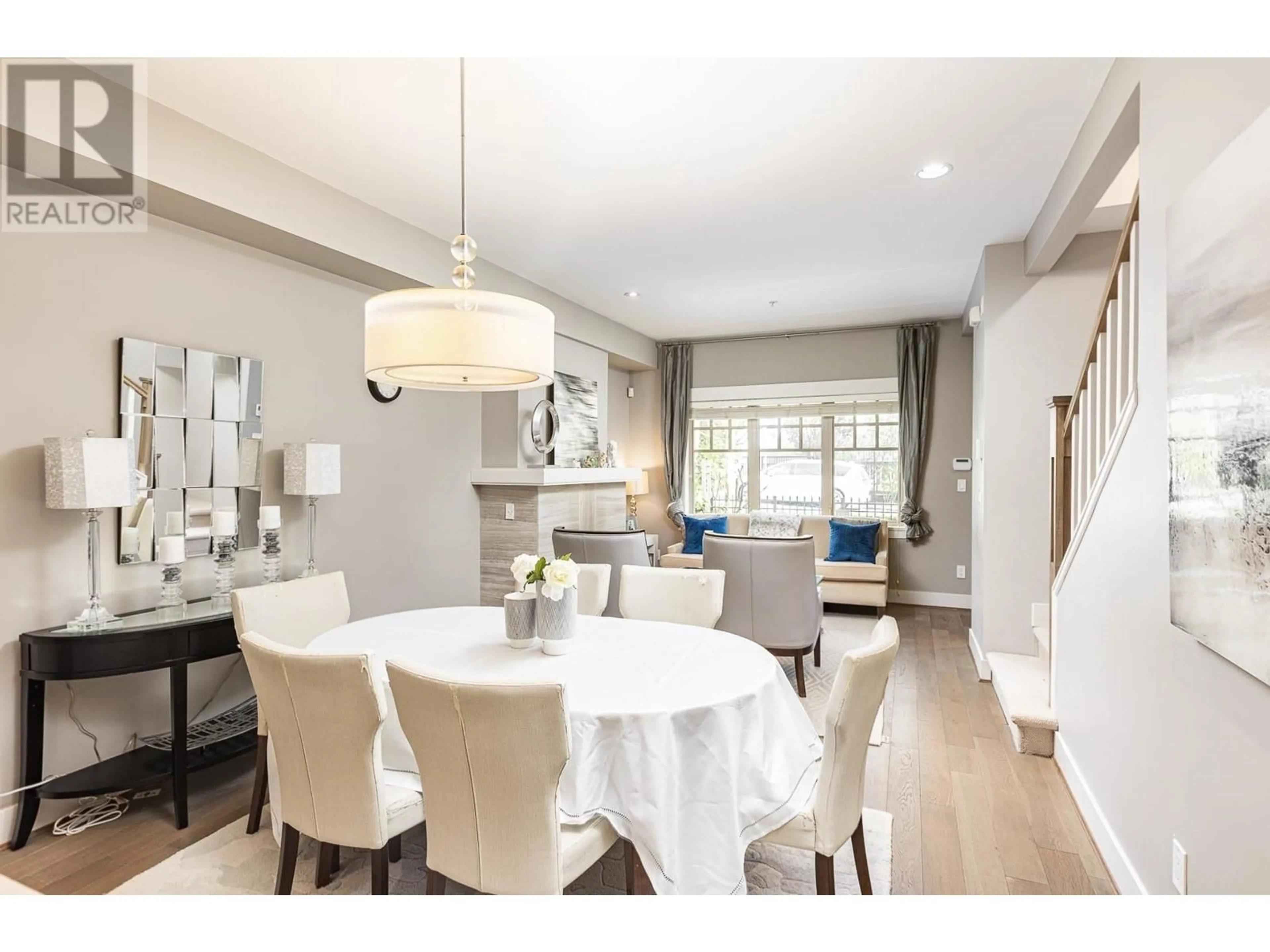 Dining room, wood floors for 956 W 43RD AVENUE, Vancouver British Columbia V6M2W2