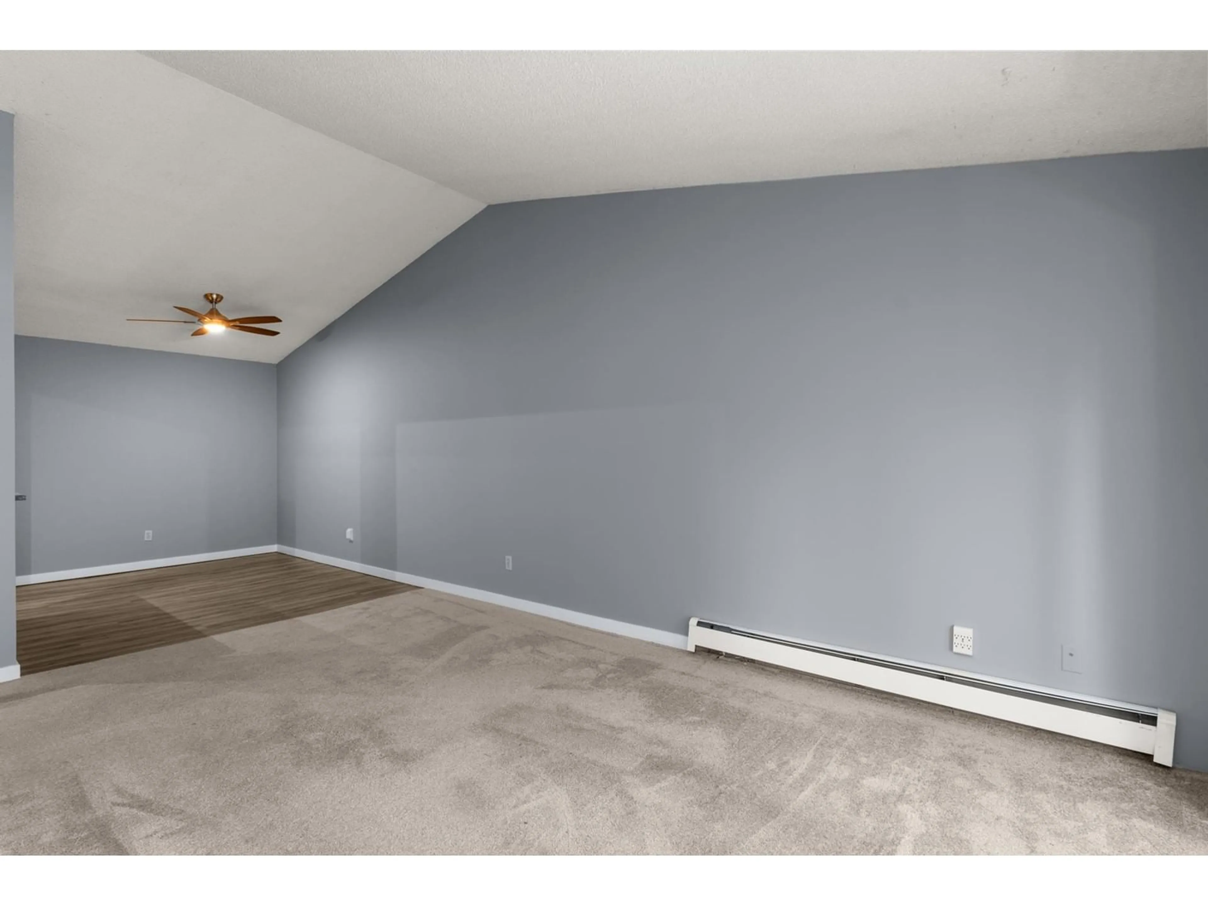 A pic of a room, carpet floors for 305 33400 BOURQUIN PLACE, Abbotsford British Columbia V2S5G3