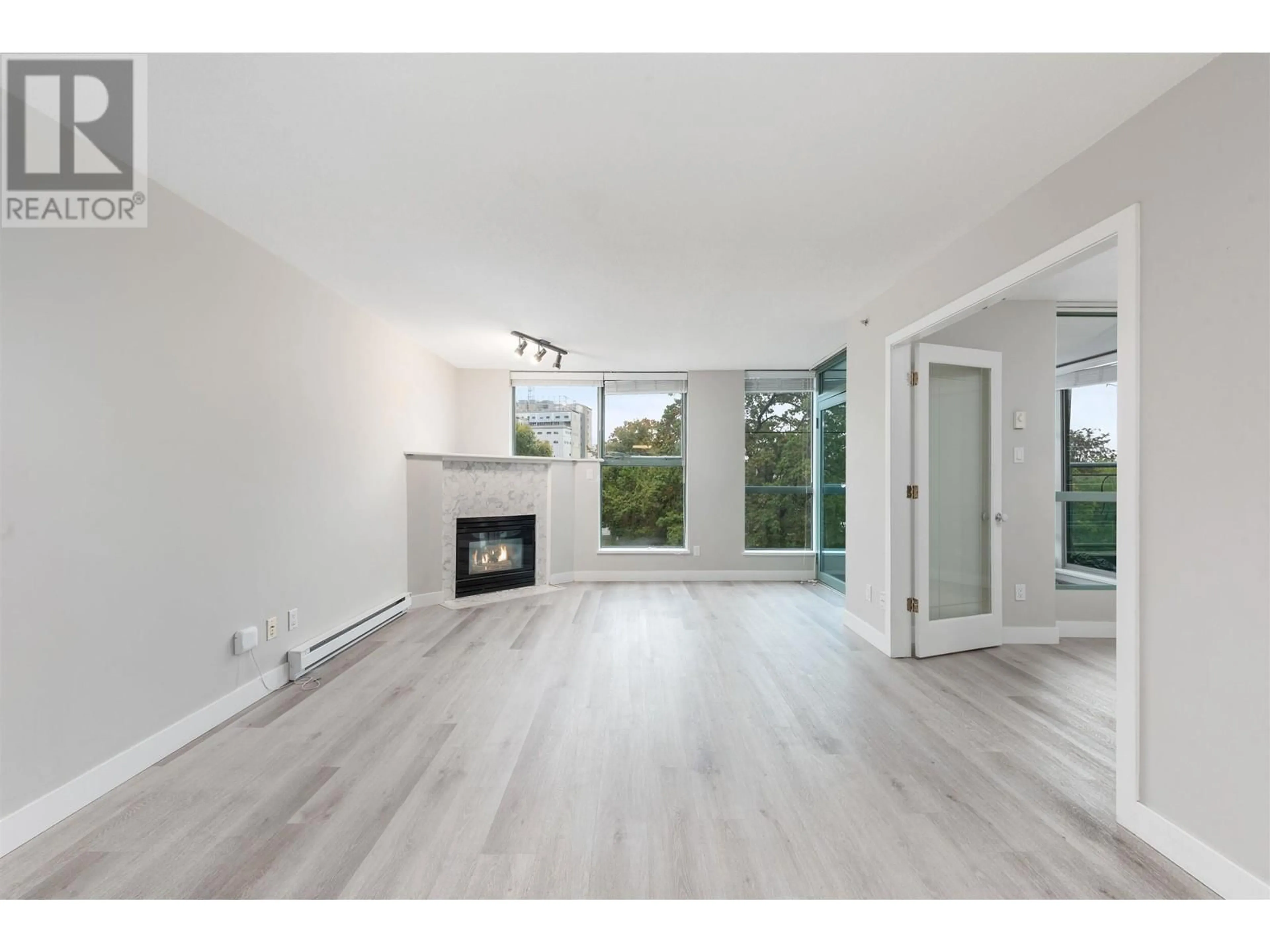 A pic of a room, wood floors for 505 1159 MAIN STREET, Vancouver British Columbia V6A4B6