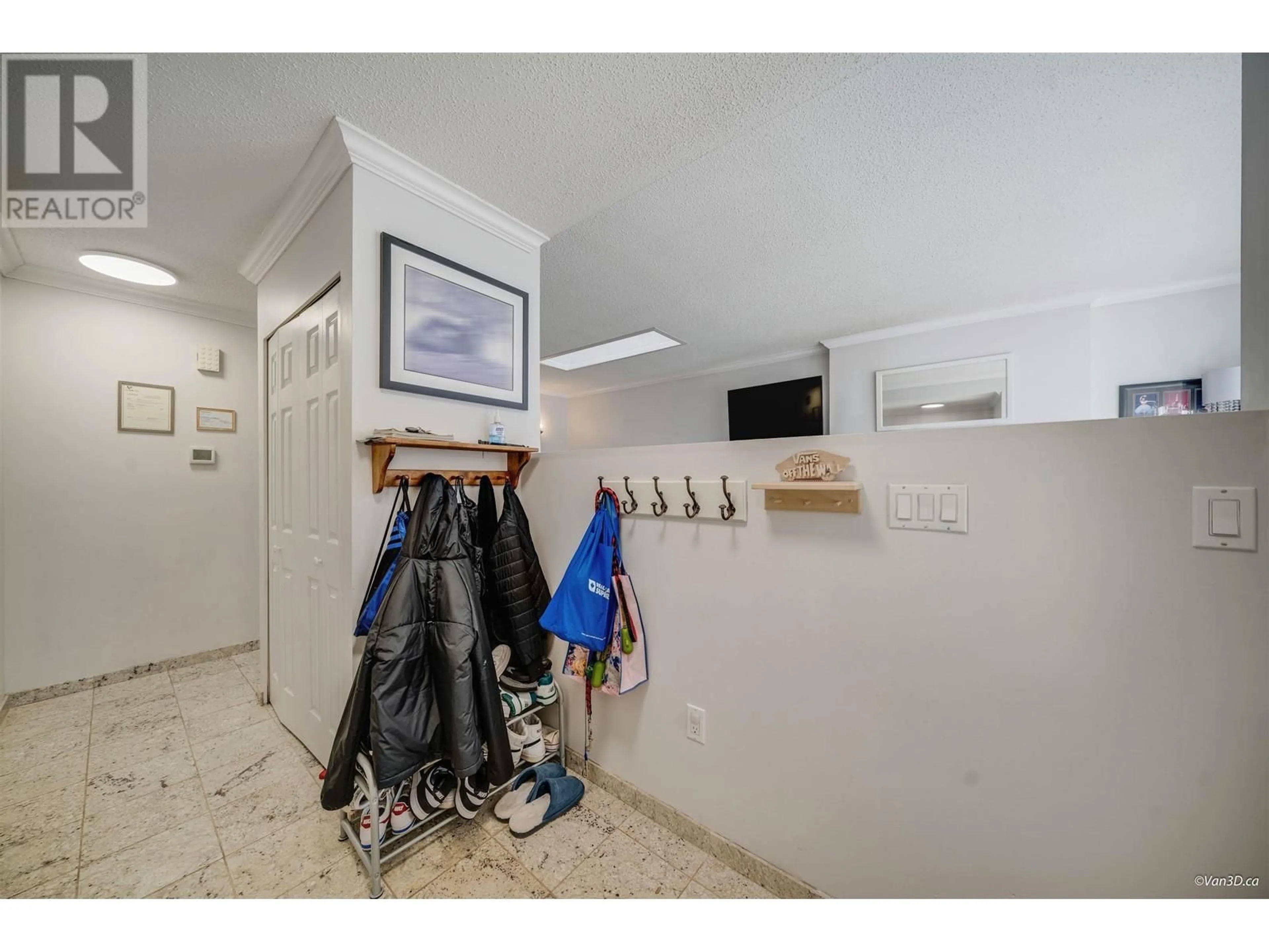 Storage room or clothes room or walk-in closet for 1889 BLUFF WAY, Coquitlam British Columbia V3E1J3