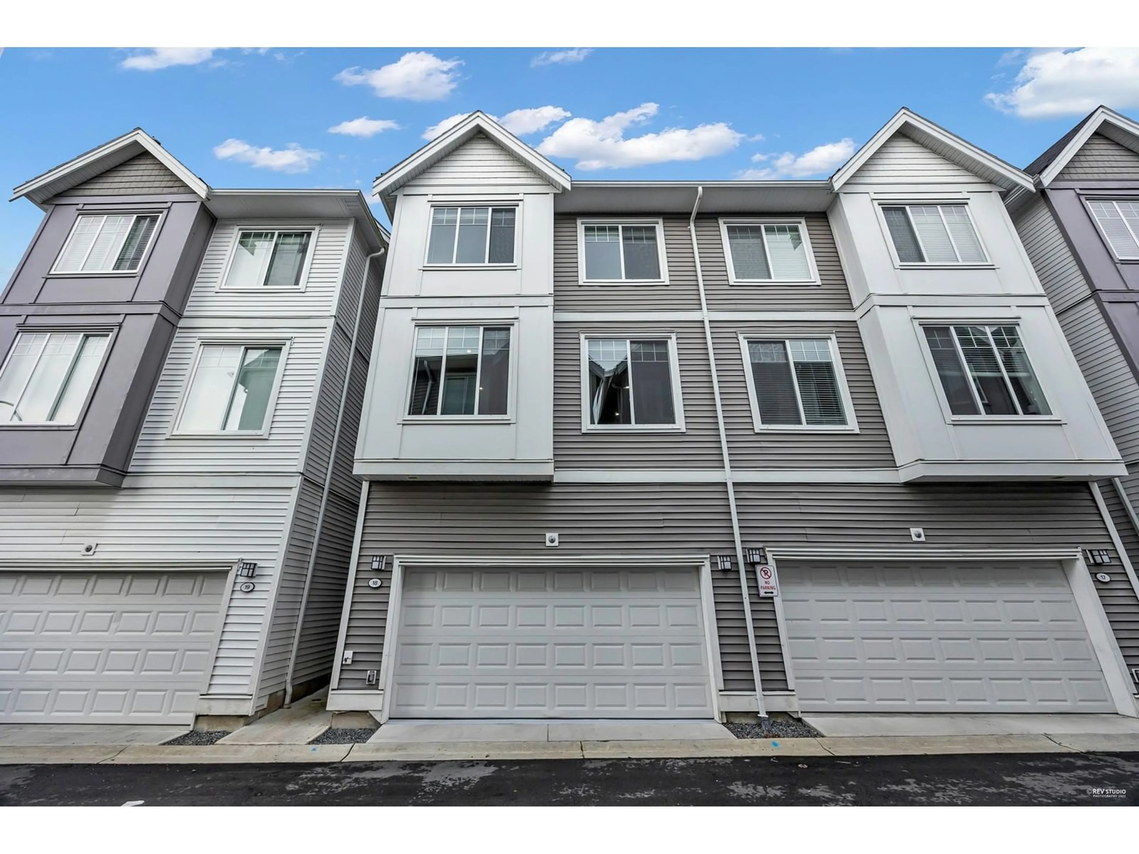 A pic from exterior of the house or condo for 18 8033 166B STREET, Surrey British Columbia V4N0G7