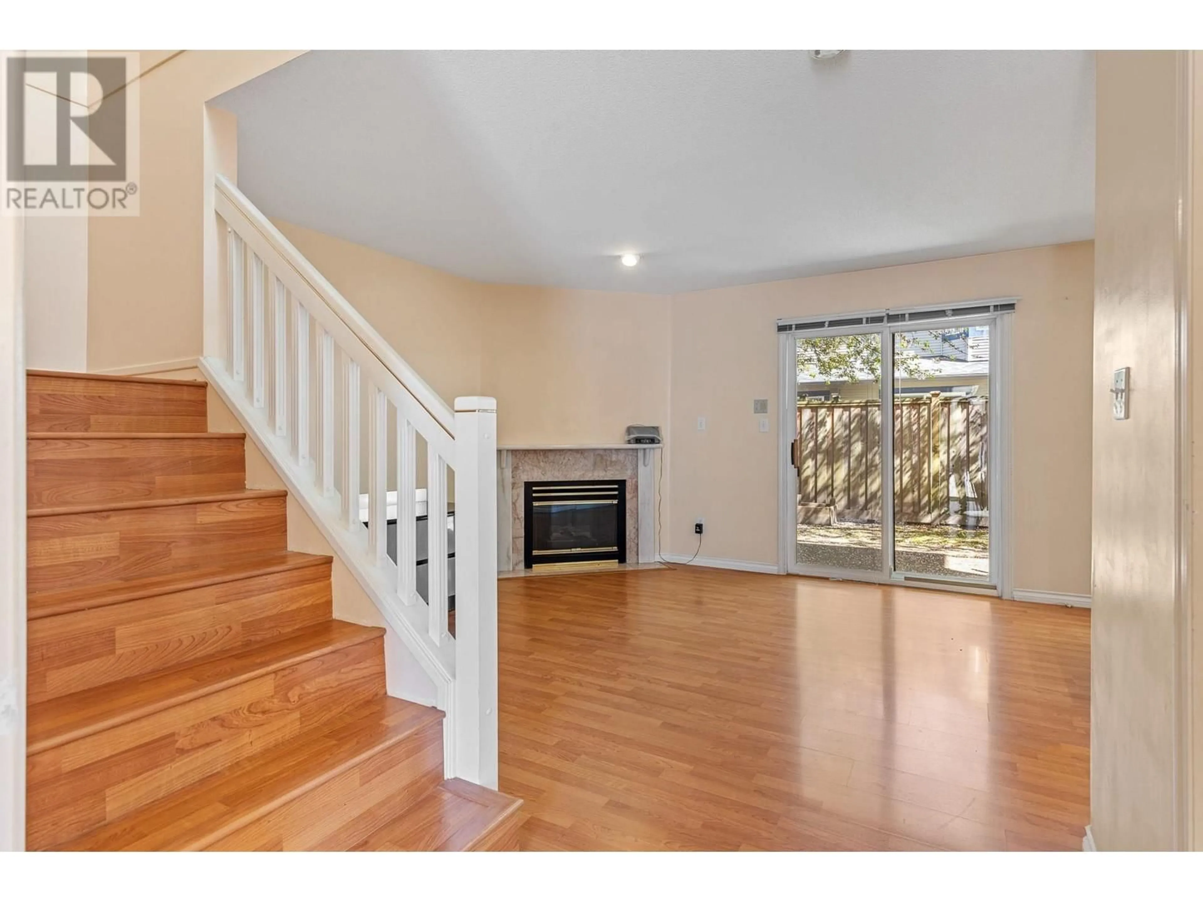 Unknown for 38 - 10080 KILBY DRIVE, Richmond British Columbia V6C3W2