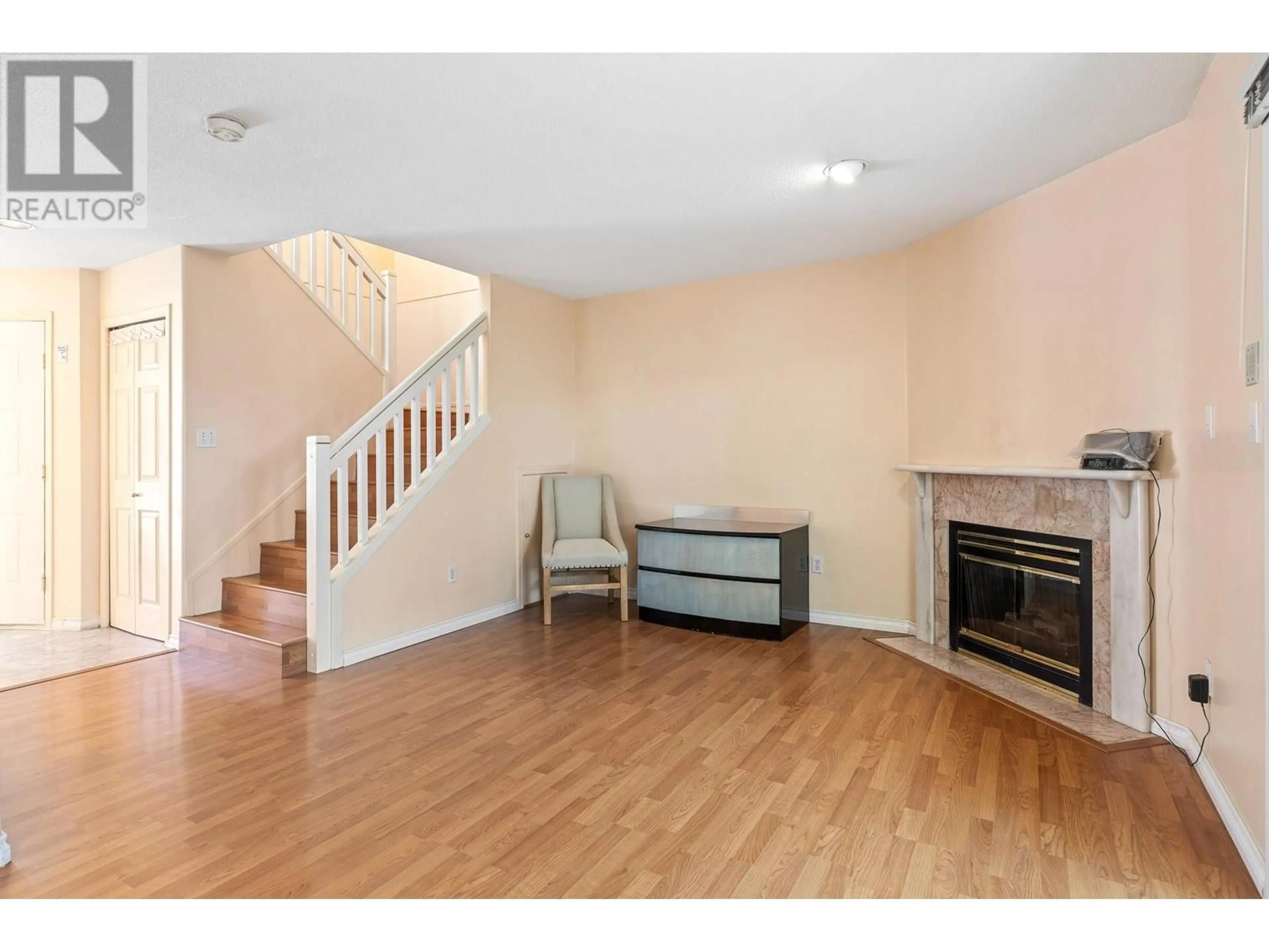 Unknown for 38 - 10080 KILBY DRIVE, Richmond British Columbia V6C3W2