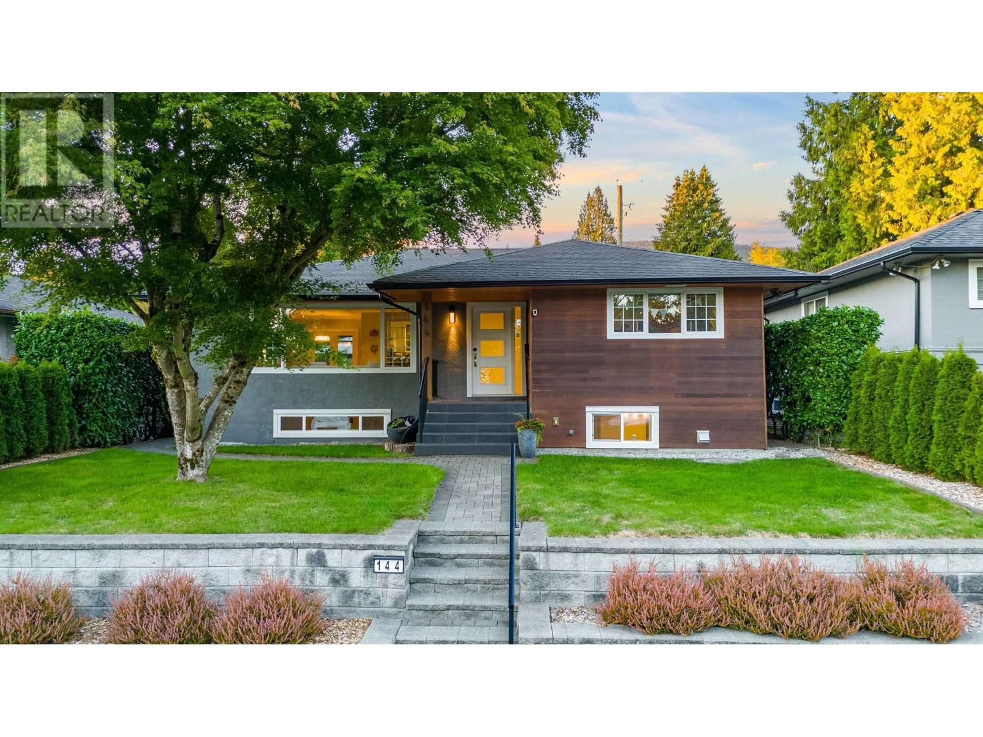 Home with vinyl exterior material for 144 E 26TH STREET, North Vancouver British Columbia V7N1A5