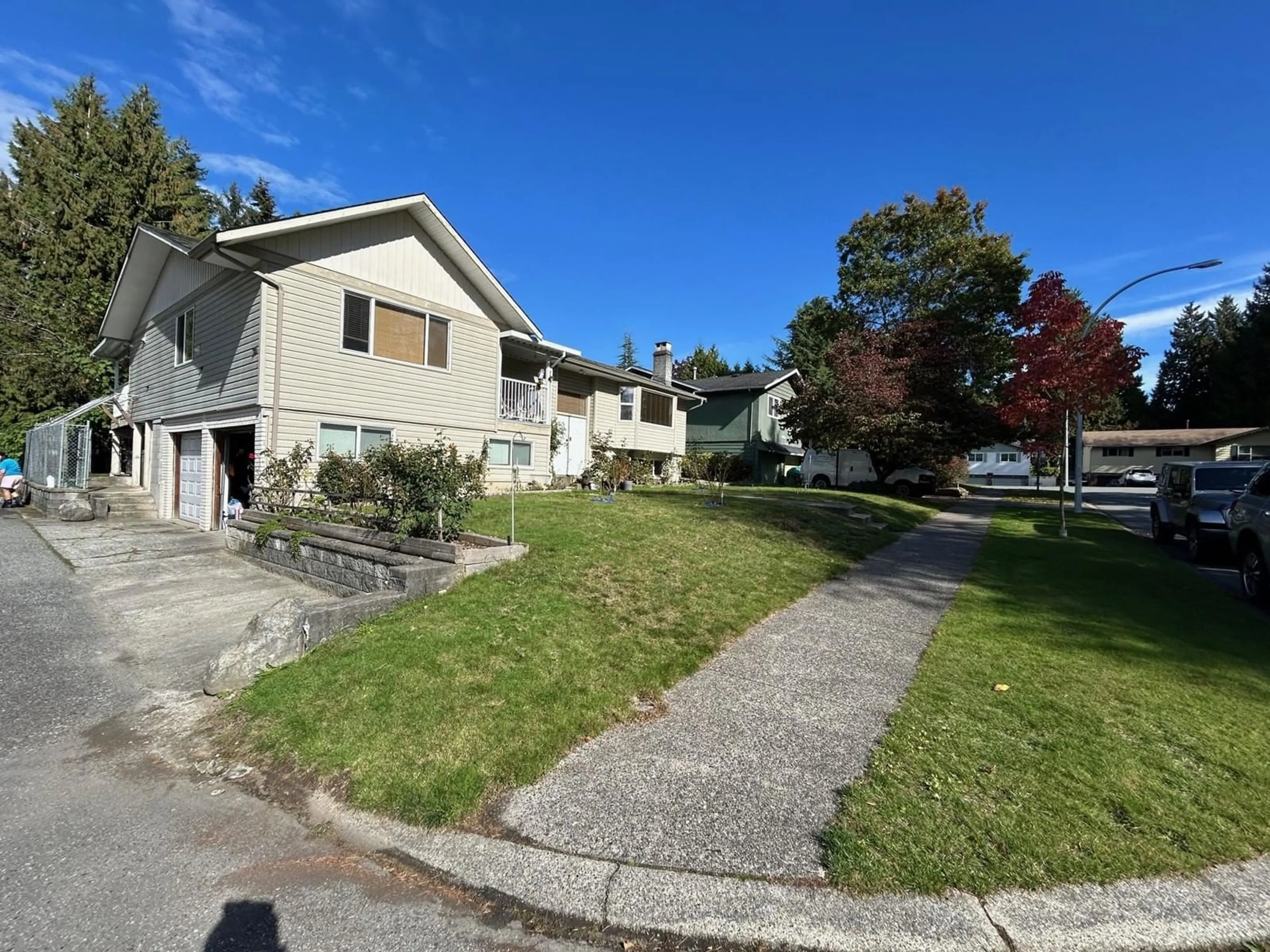 A pic from outside/outdoor area/front of a property/back of a property/a pic from drone, street for 14435 102B, Surrey British Columbia V3R6M6