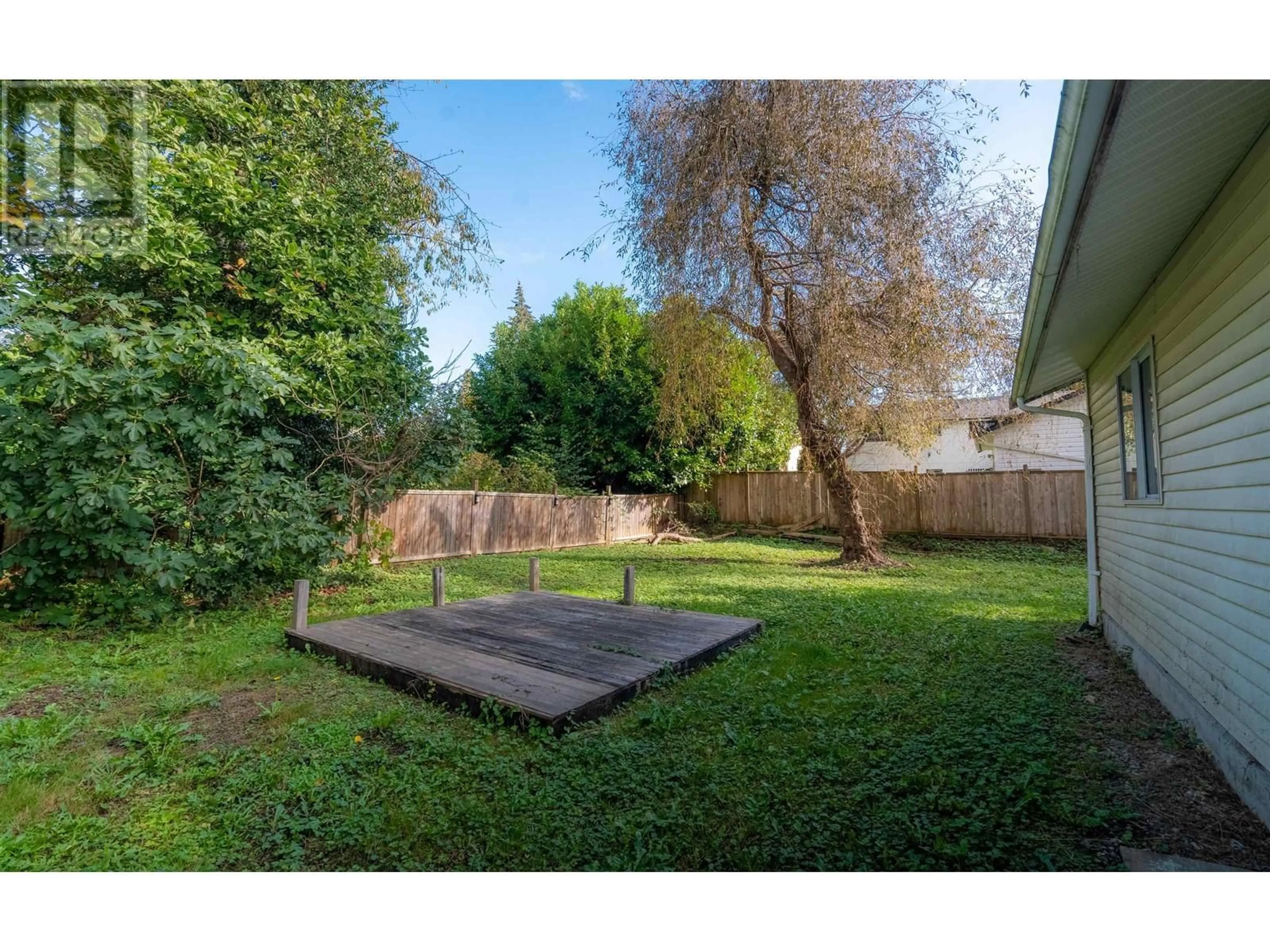 Patio, the fenced backyard for 20258 OSPRING STREET, Maple Ridge British Columbia V2X1K4