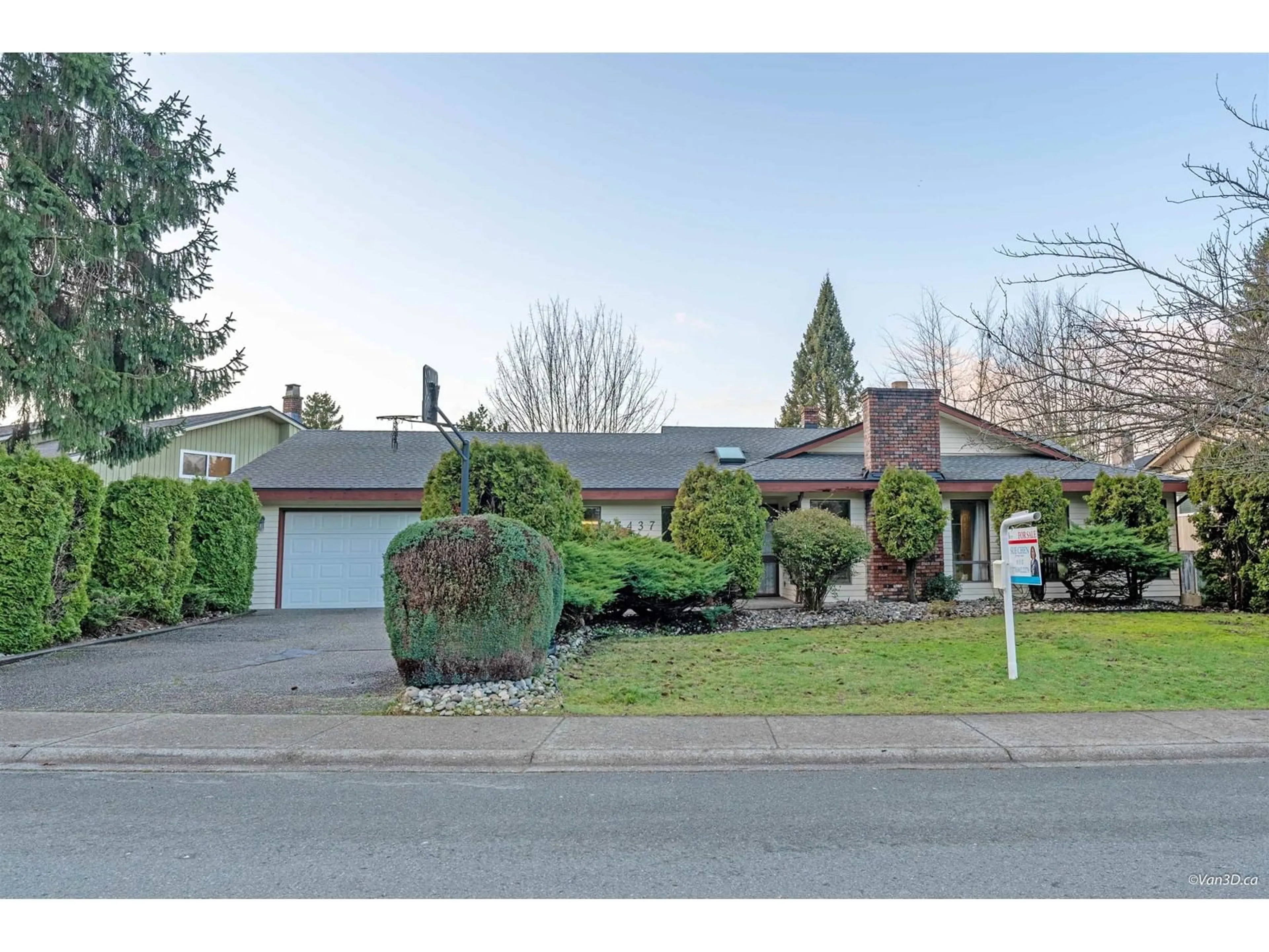 Frontside or backside of a home, the street view for 11437 SOMERSET CRESCENT, Delta British Columbia V4E2P1