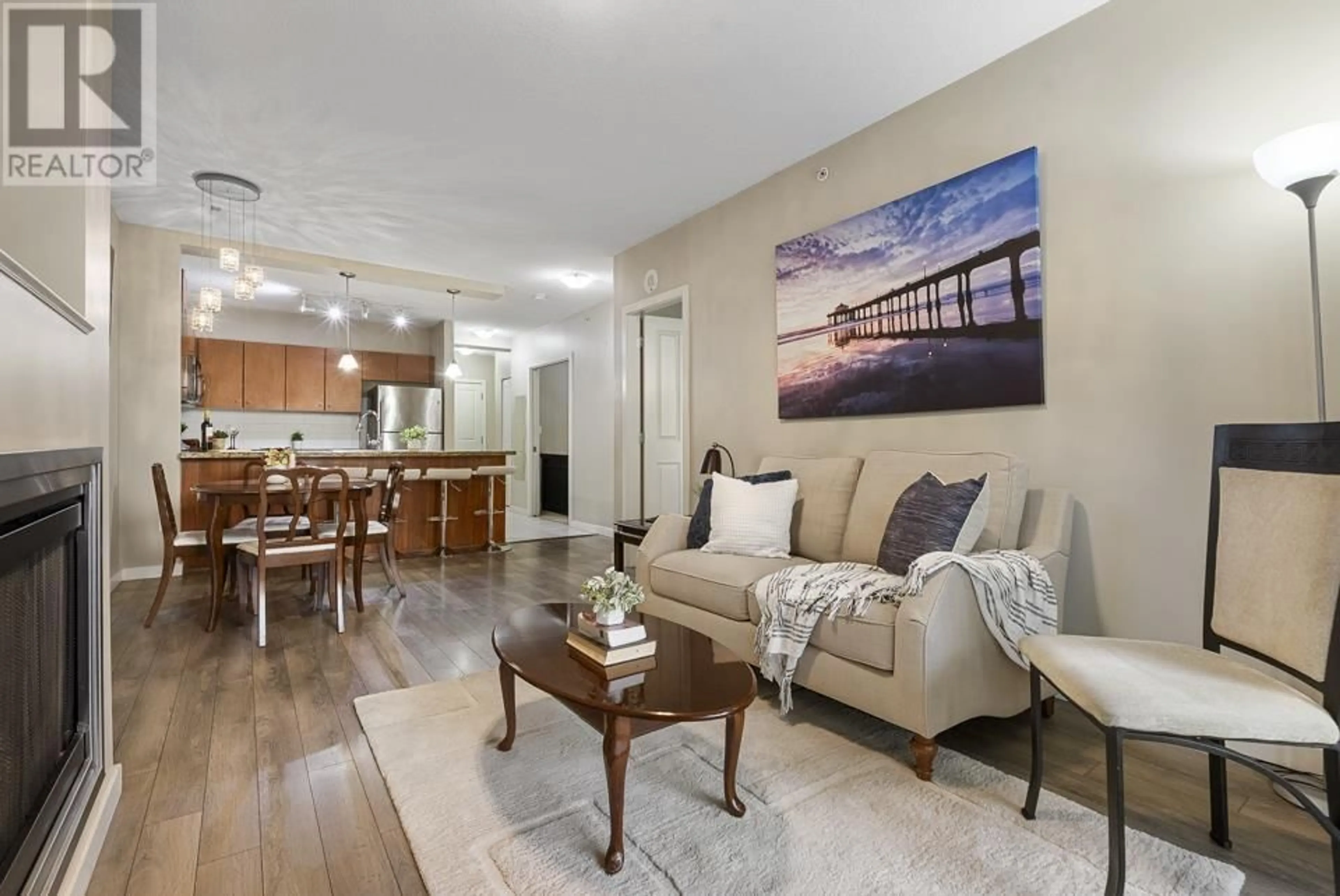 Living room, wood floors for 203 511 ROCHESTER AVENUE, Coquitlam British Columbia V3K0A2