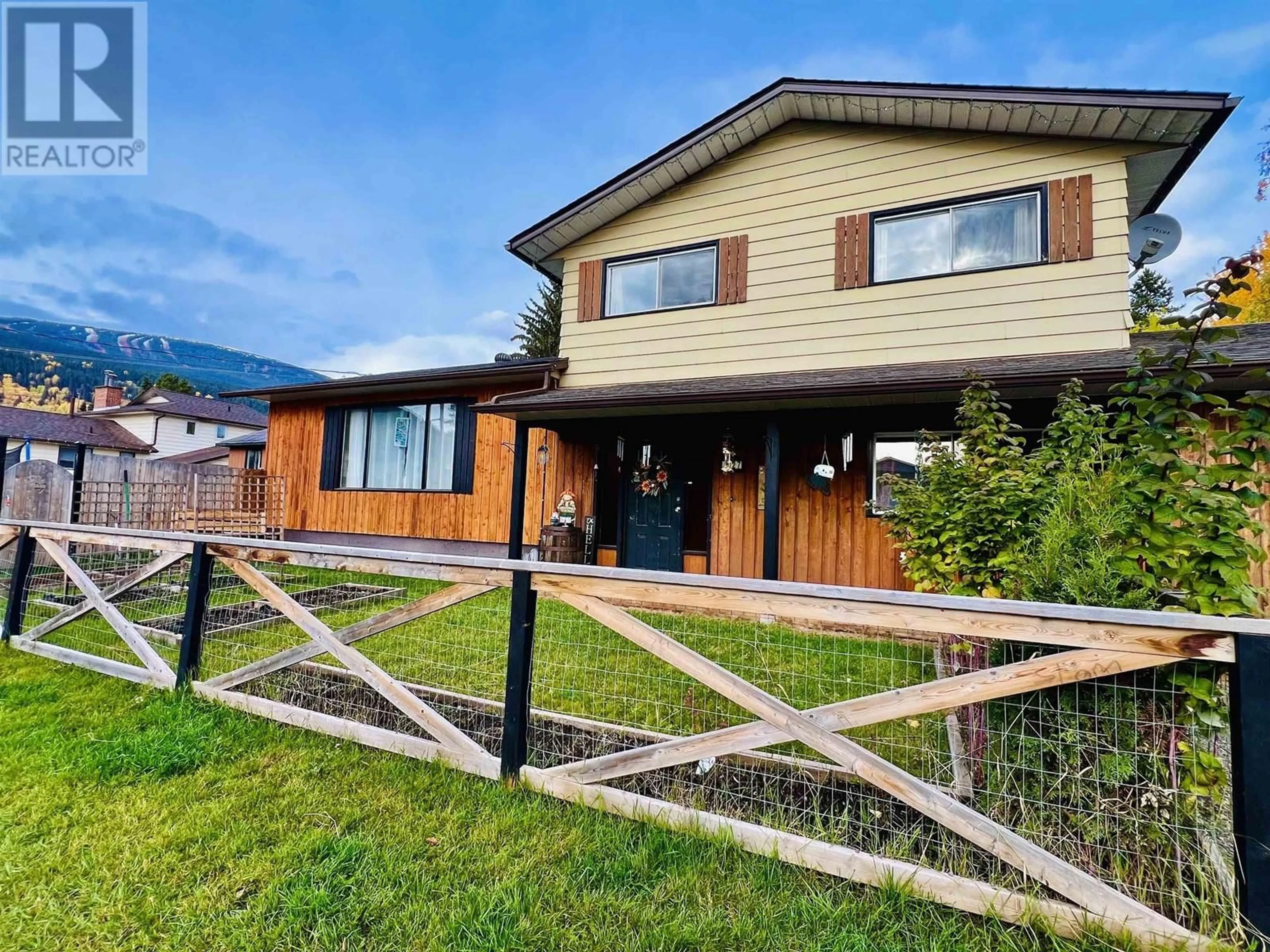 Frontside or backside of a home, cottage for 1127 TORONTO STREET, Smithers British Columbia V0J2N0