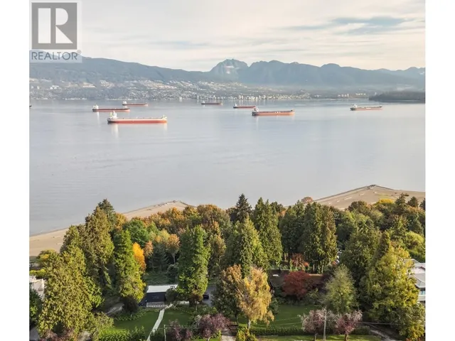 4755 BELMONT AVENUE, Vancouver 4