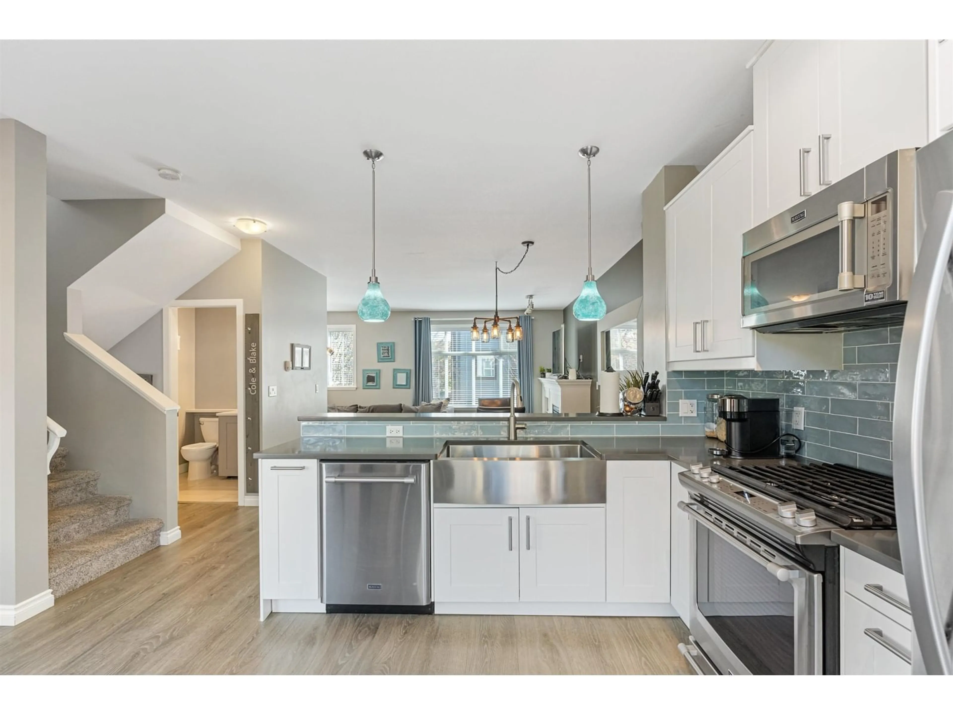 Open concept kitchen, unknown for 129 18777 68A AVENUE, Surrey British Columbia V4N0Z7