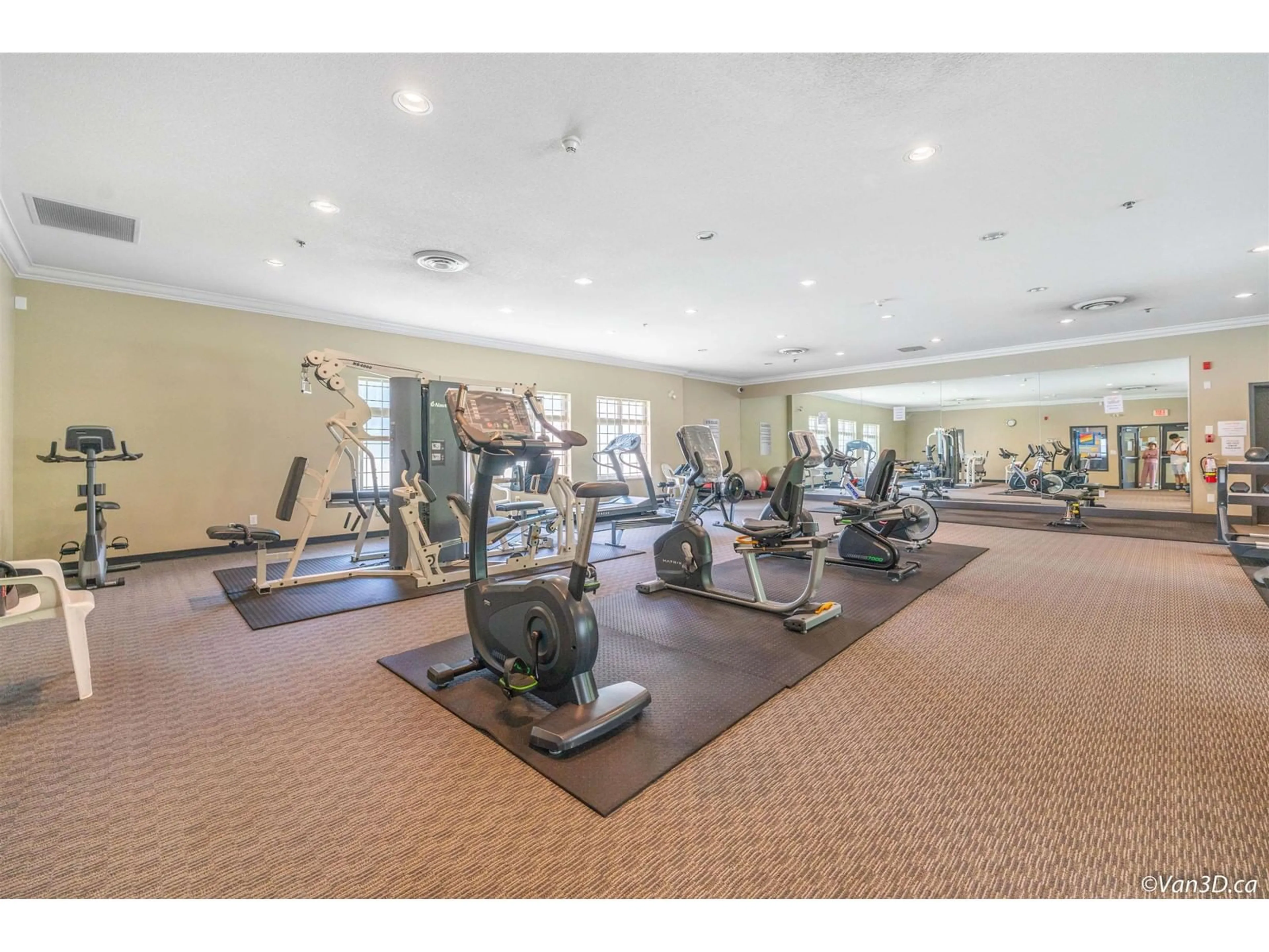 Gym or fitness room, carpet floors for 58 14855 100 AVENUE, Surrey British Columbia V3R2W1