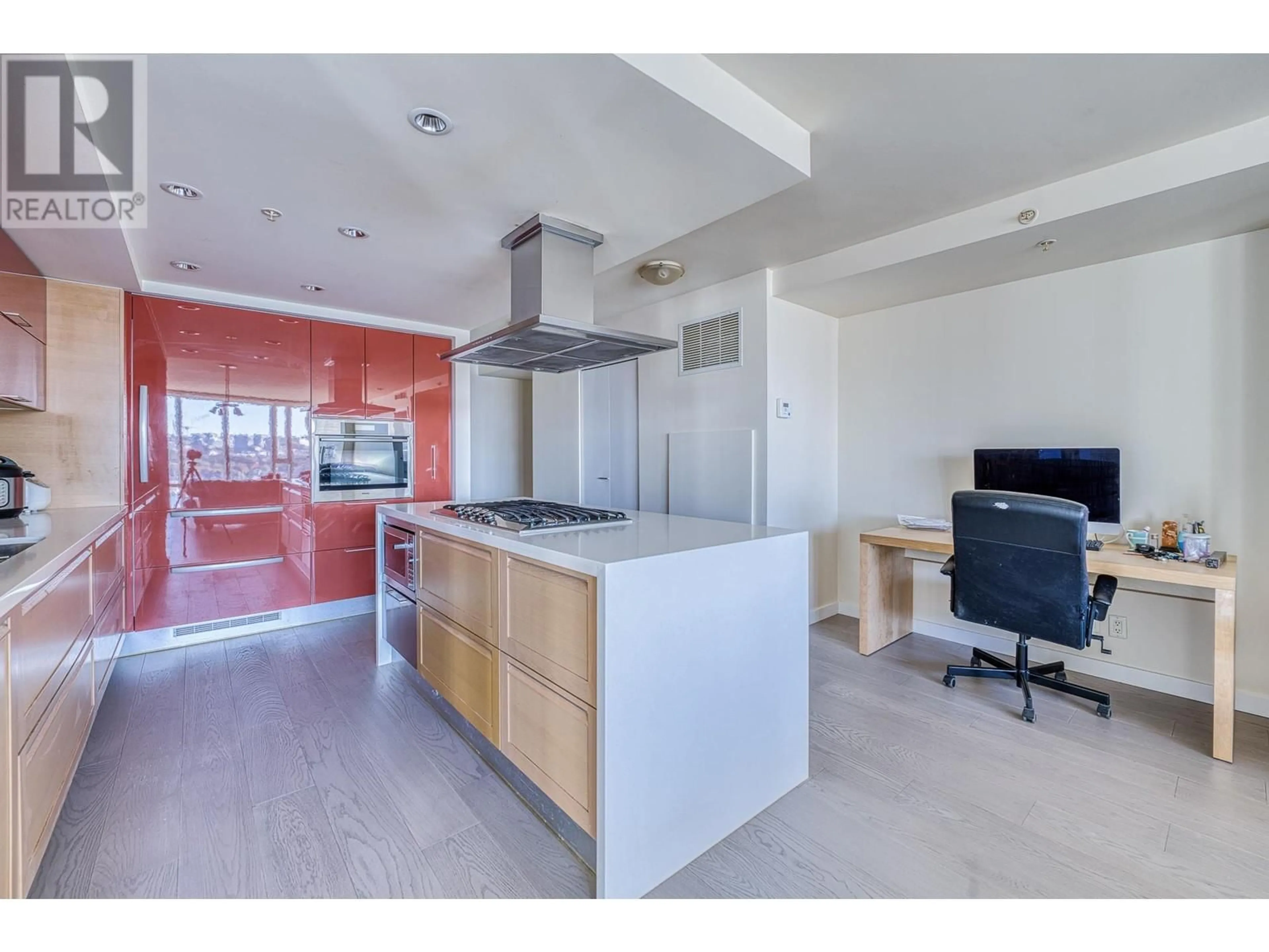 Open concept kitchen, unknown for 1703 - 8 SMITHE MEWS, Vancouver British Columbia V6B0A5