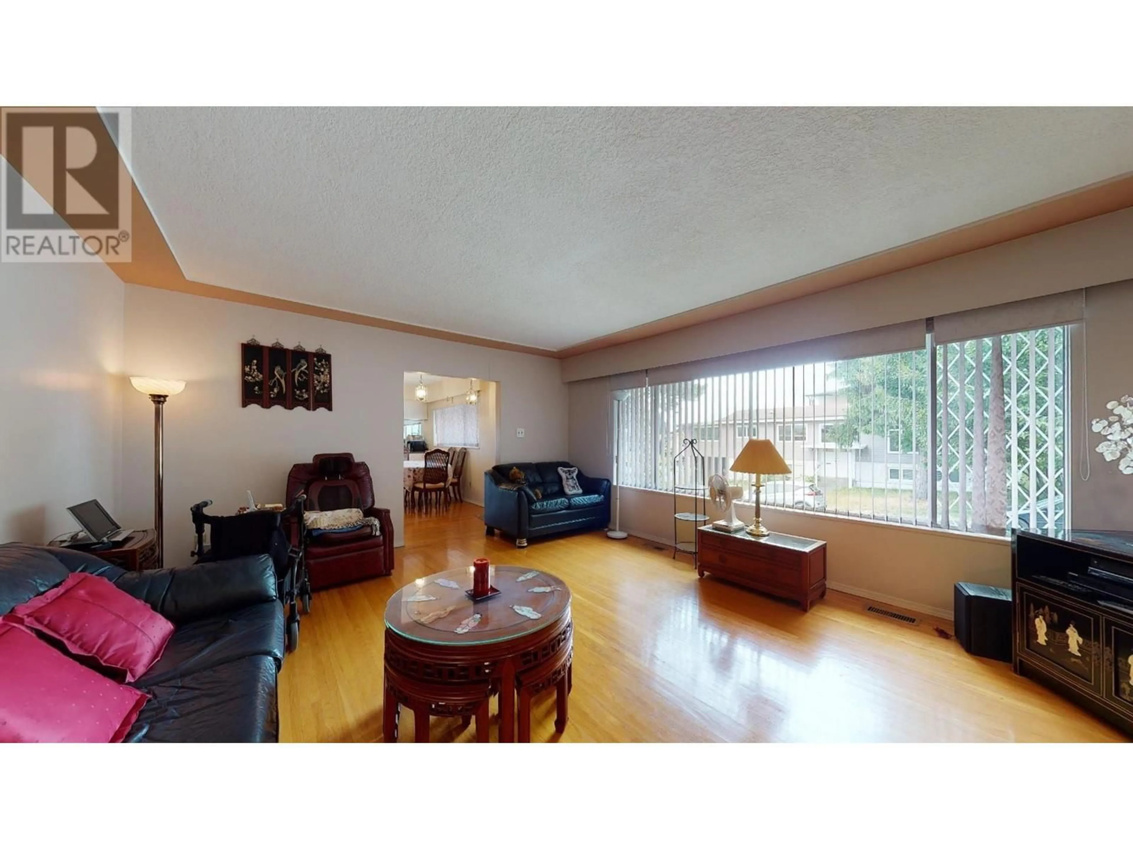 Living room, wood floors for 7808 ROSS STREET, Vancouver British Columbia V5X4C2