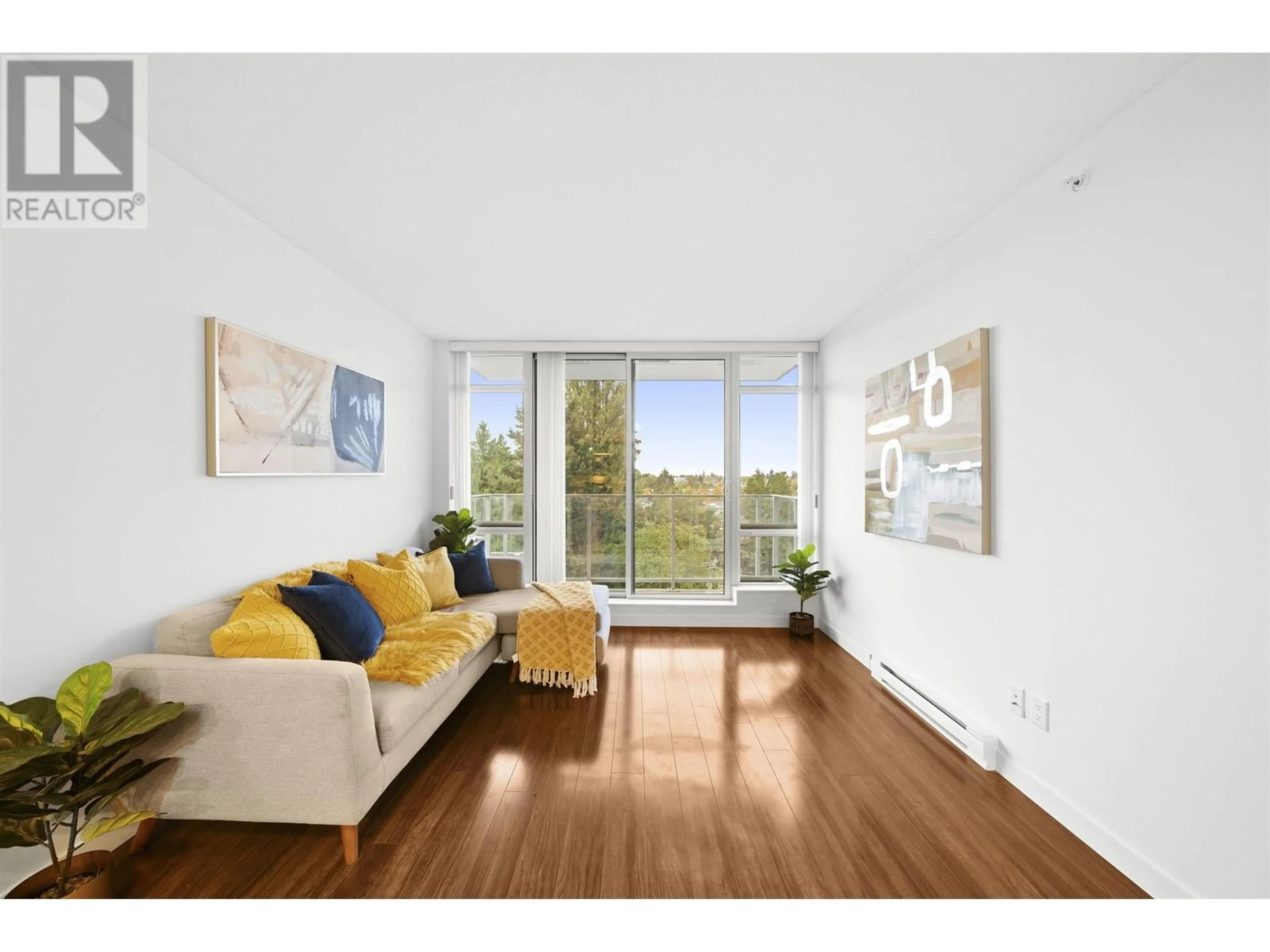 Living room, wood floors for 716 4818 ELDORADO MEWS, Vancouver British Columbia V5R0B3