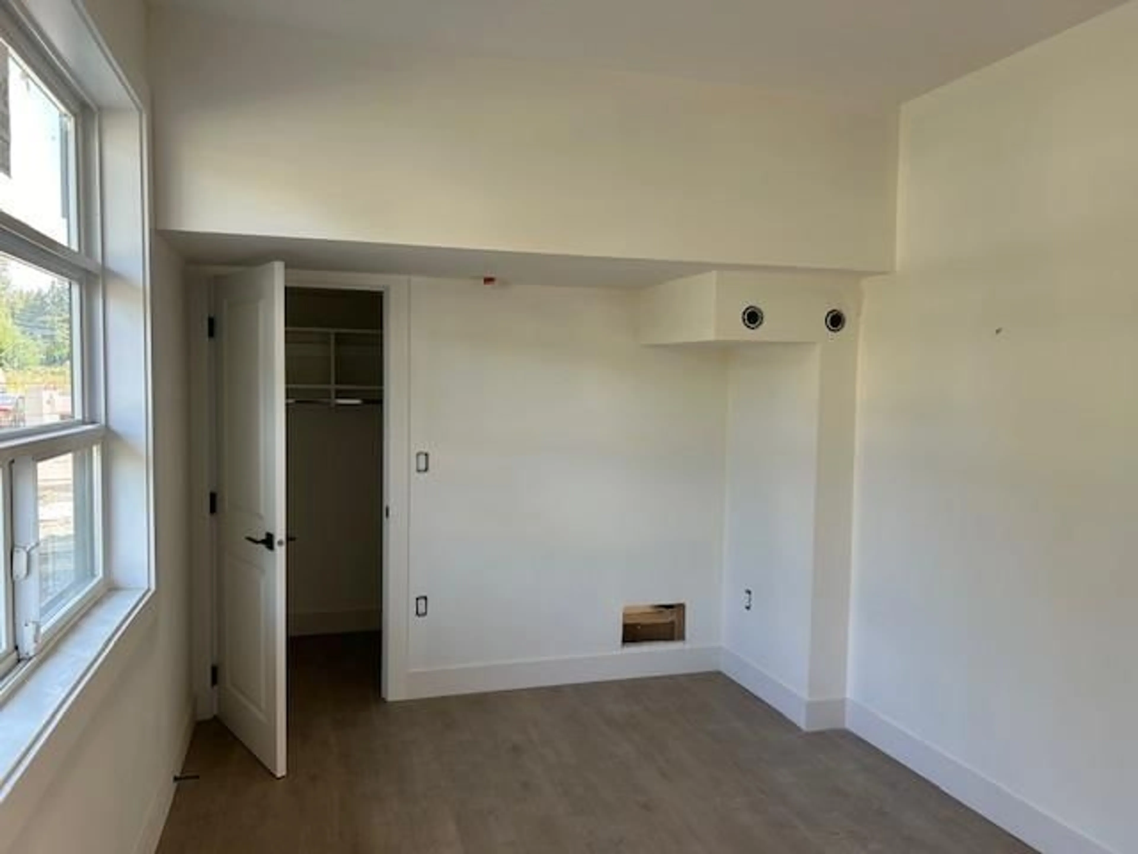 A pic of a room for 16 - 32970 TUNBRIDGE, Mission British Columbia V2V6X9