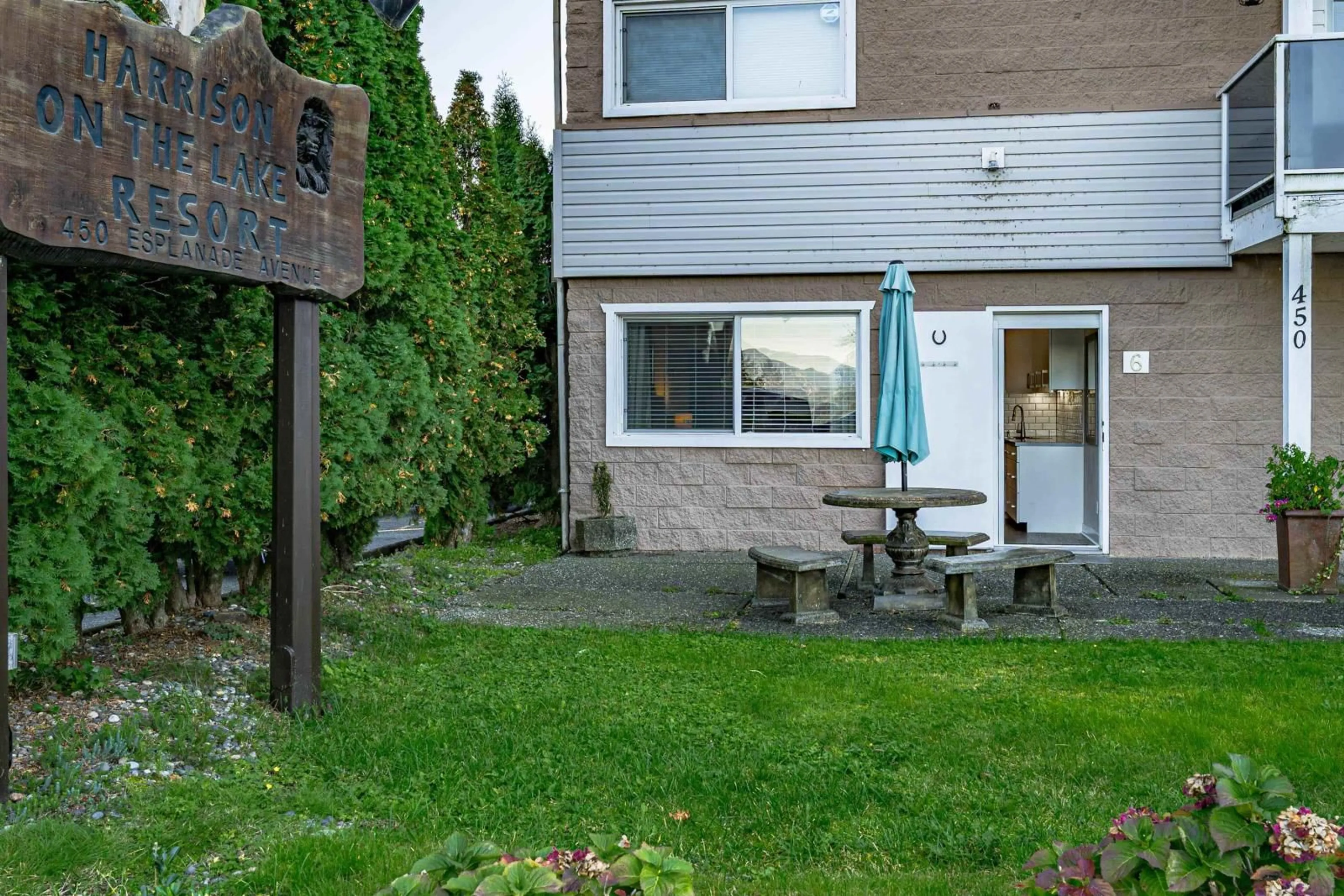 Patio, the fenced backyard for 6 450 ESPLANADE AVENUE, Harrison Hot Springs British Columbia V0M1K0