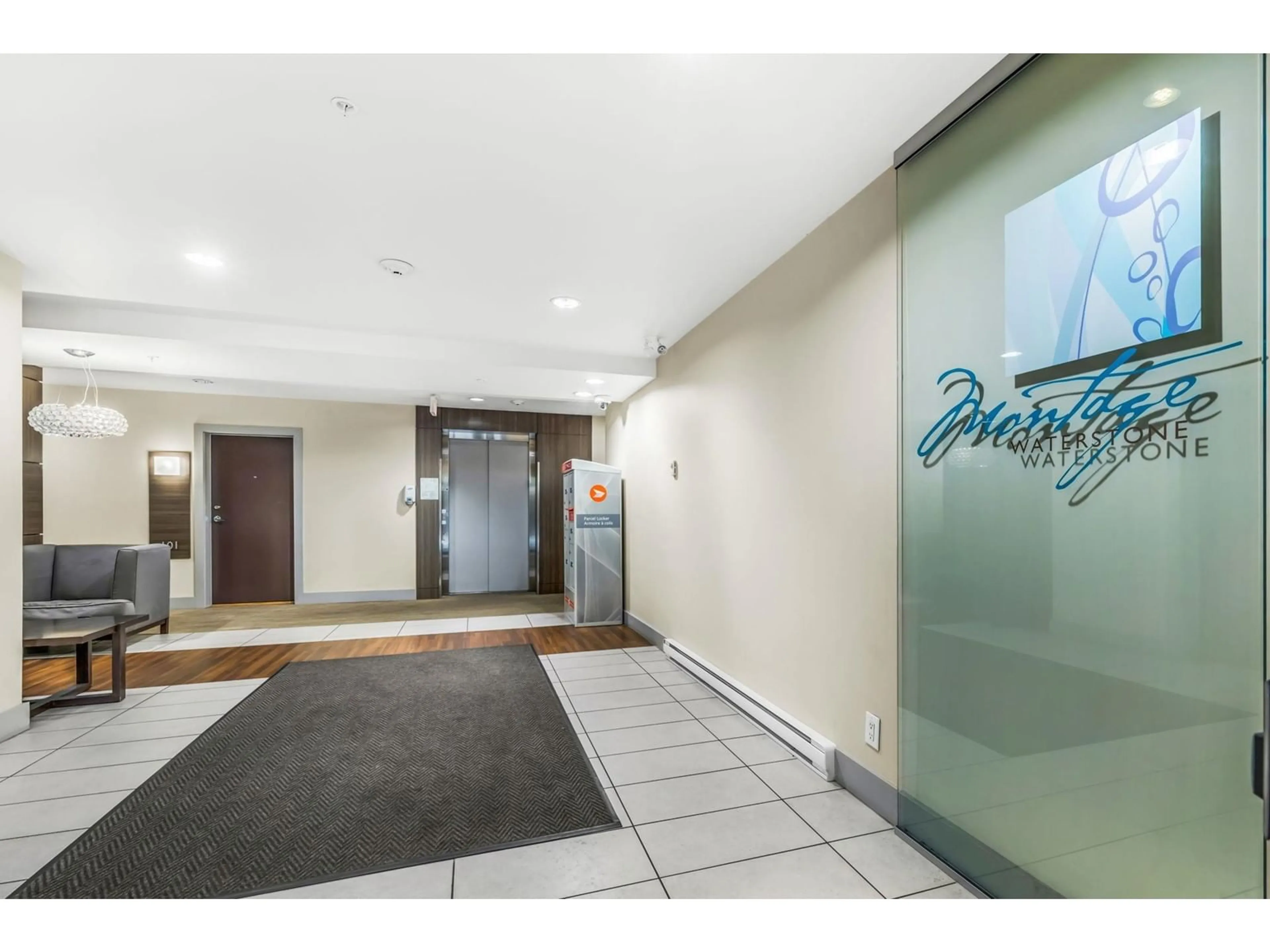 Indoor foyer, unknown floor for 101 6450 194 STREET, Surrey British Columbia V4N6J8