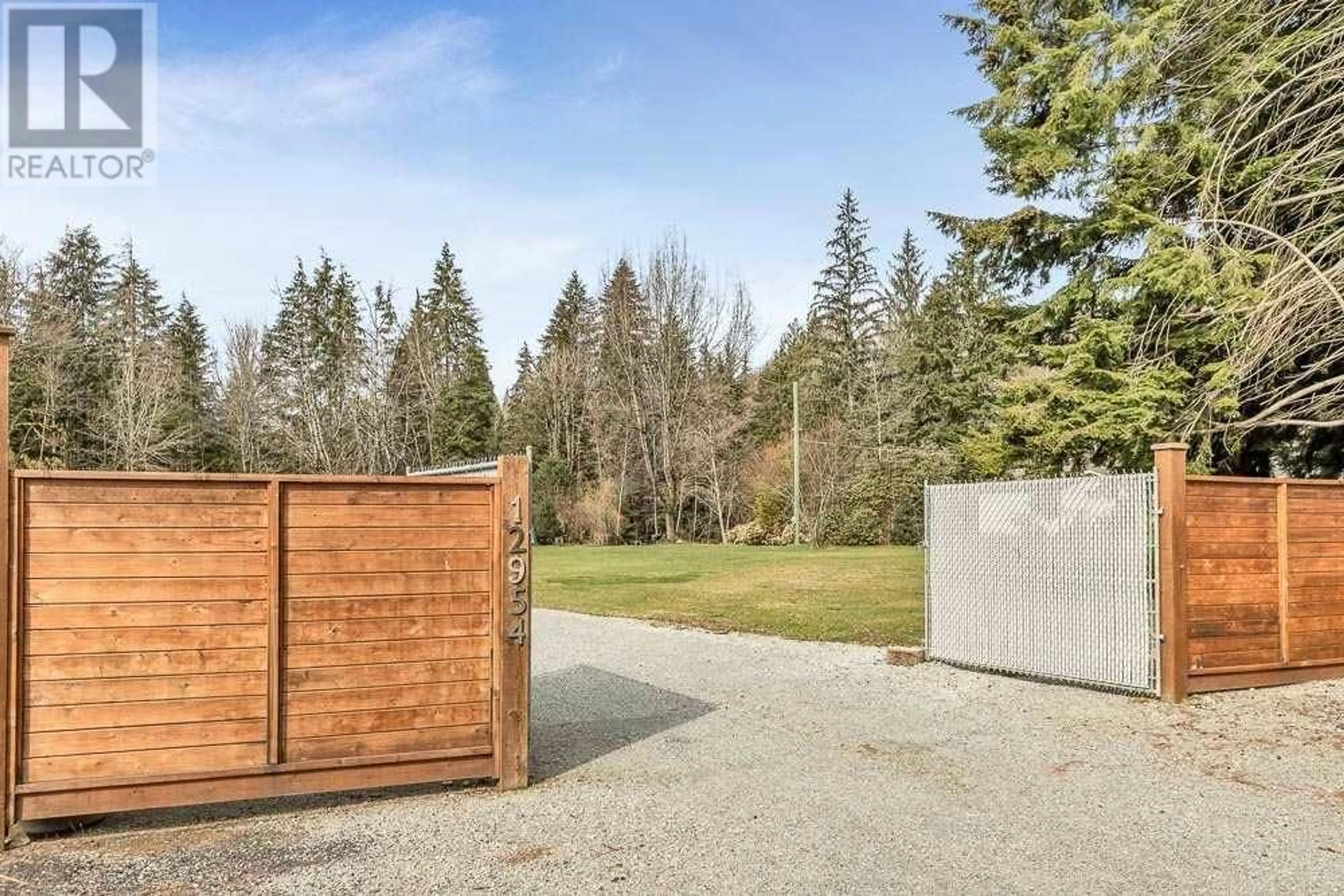 Shed for 12954 MILL STREET, Maple Ridge British Columbia V4R2R8