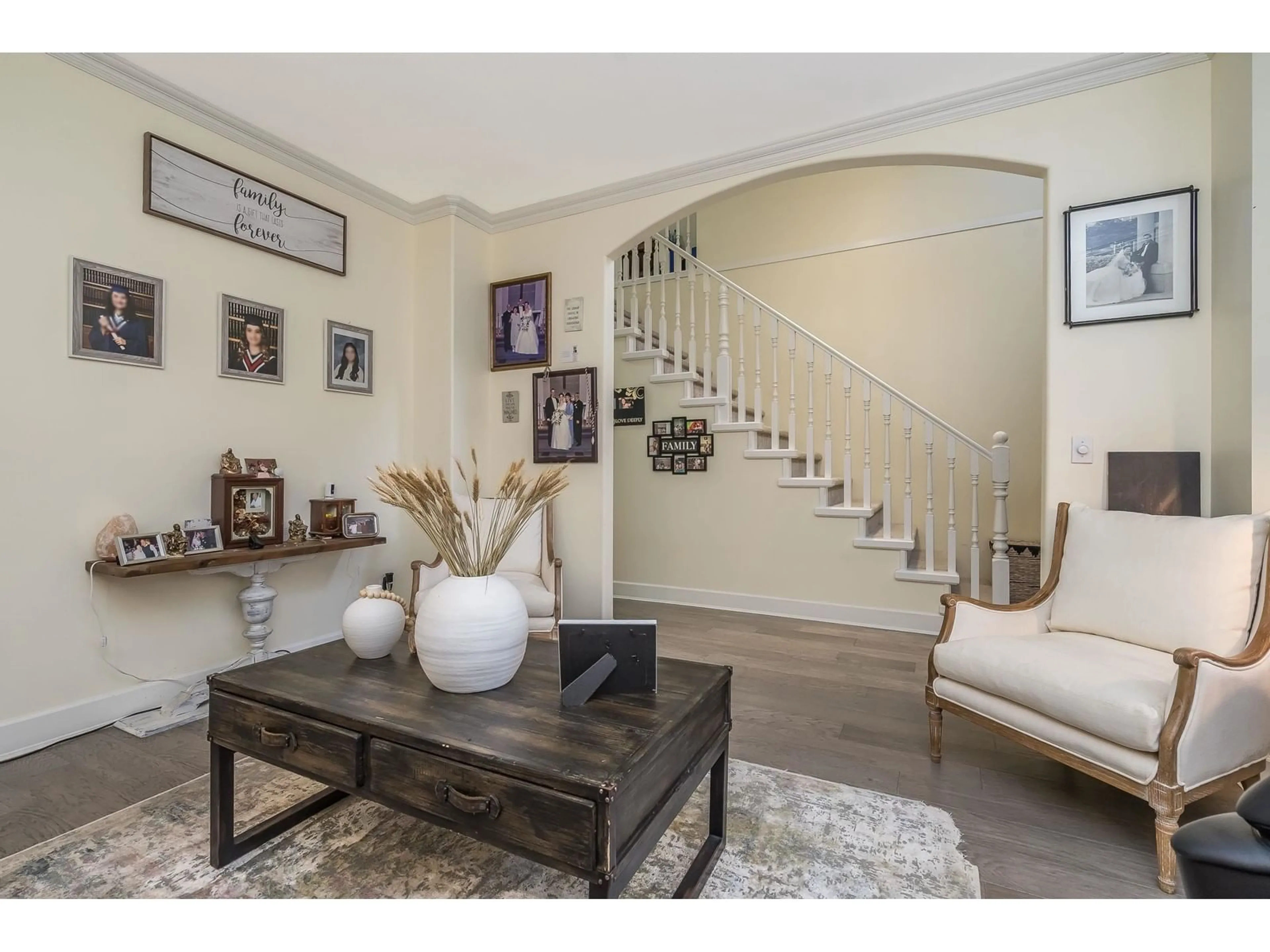 Indoor entryway, wood floors for 5033 223A STREET, Langley British Columbia V2Y2V2