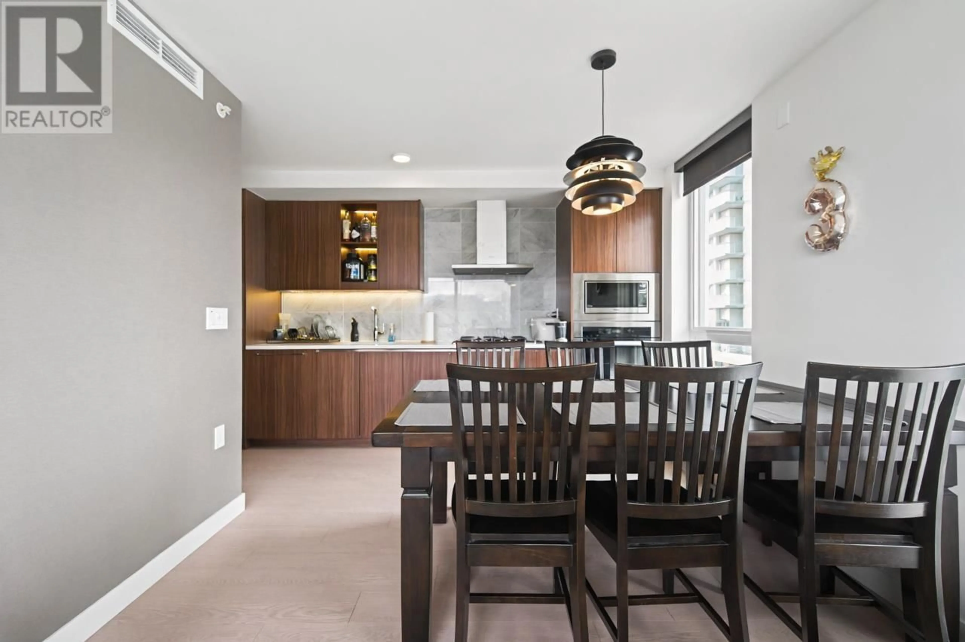 Contemporary kitchen, wood floors, cottage for 1101 433 SW MARINE DRIVE, Vancouver British Columbia V5X0H5