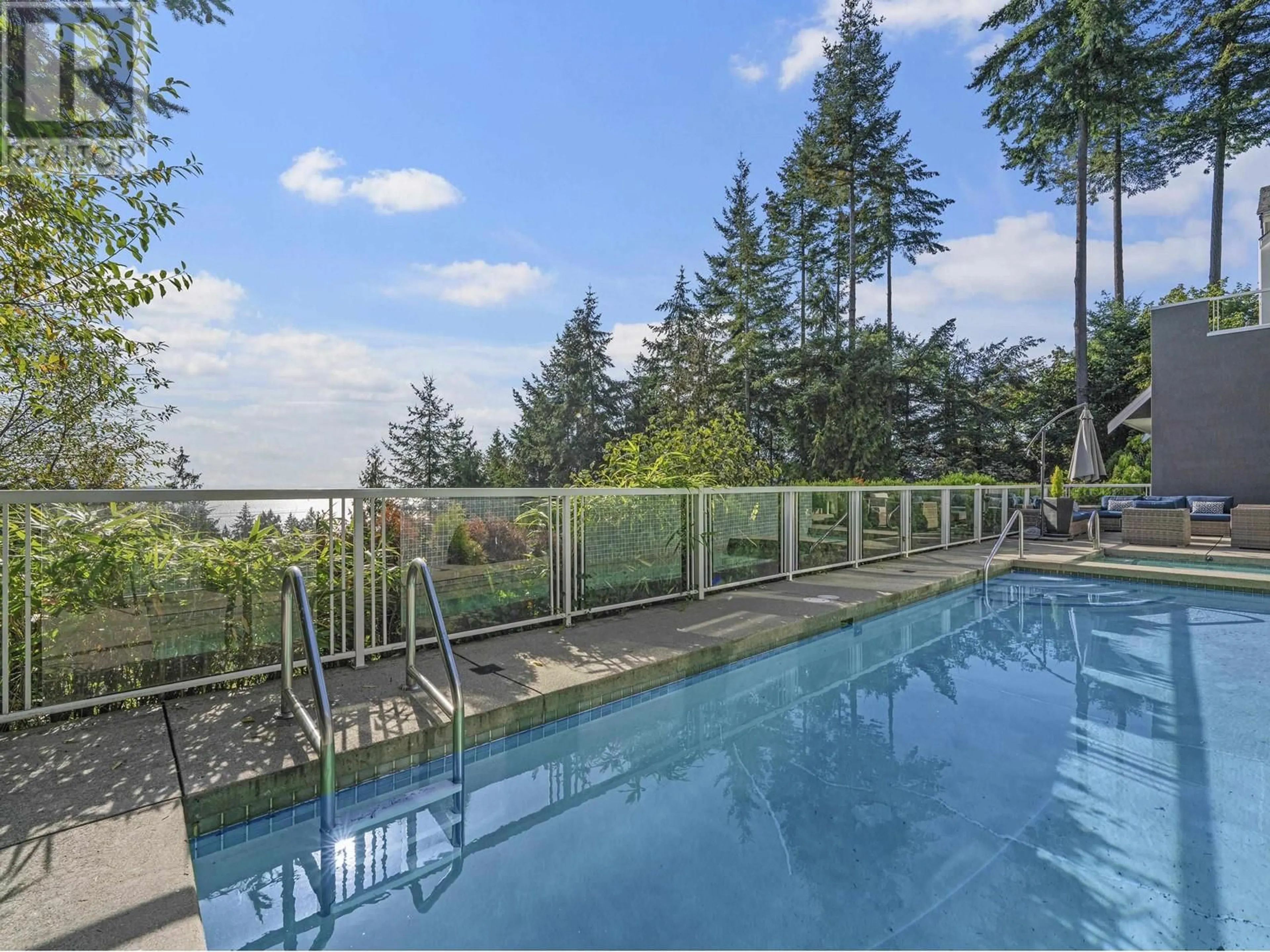 Indoor or outdoor pool for 3797 BAYRIDGE AVENUE, West Vancouver British Columbia V7V3J3