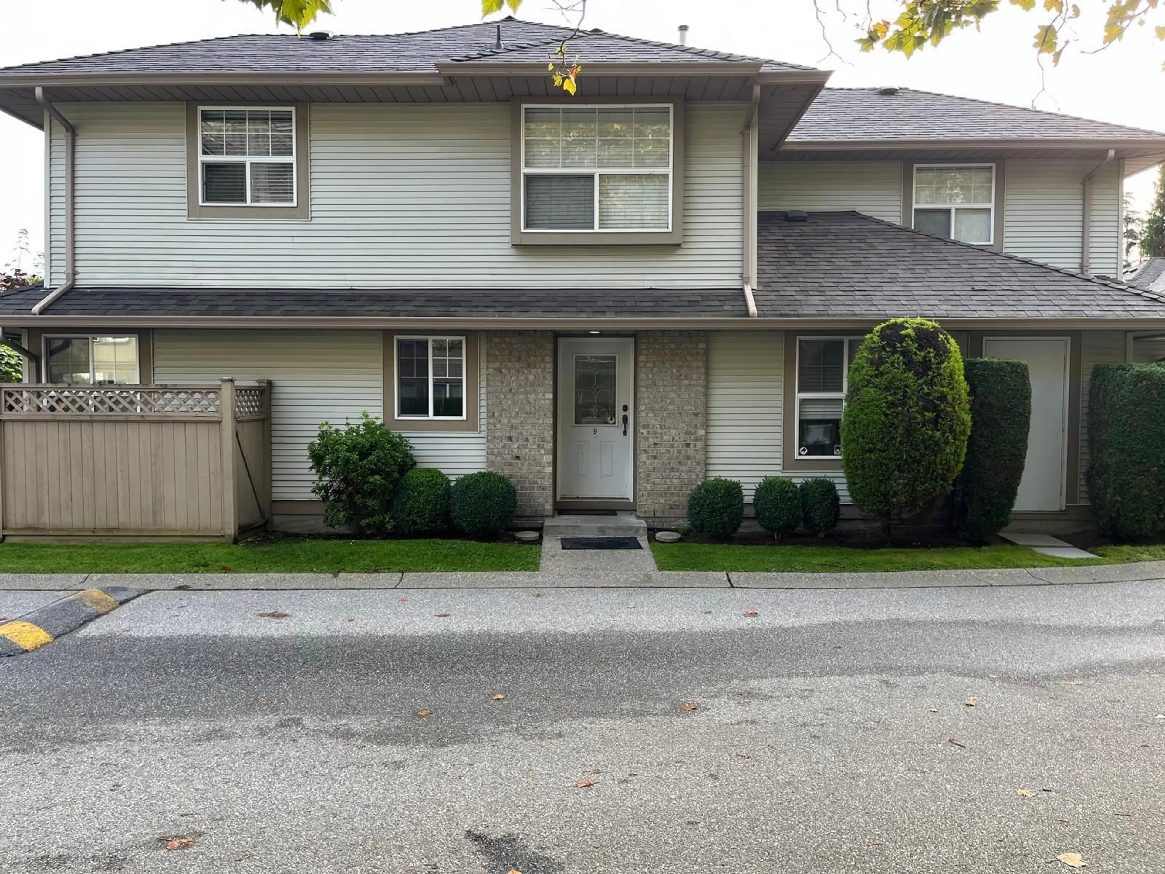 A pic from exterior of the house or condo, the street view for 9 12165 75 AVENUE, Surrey British Columbia V3W0W7