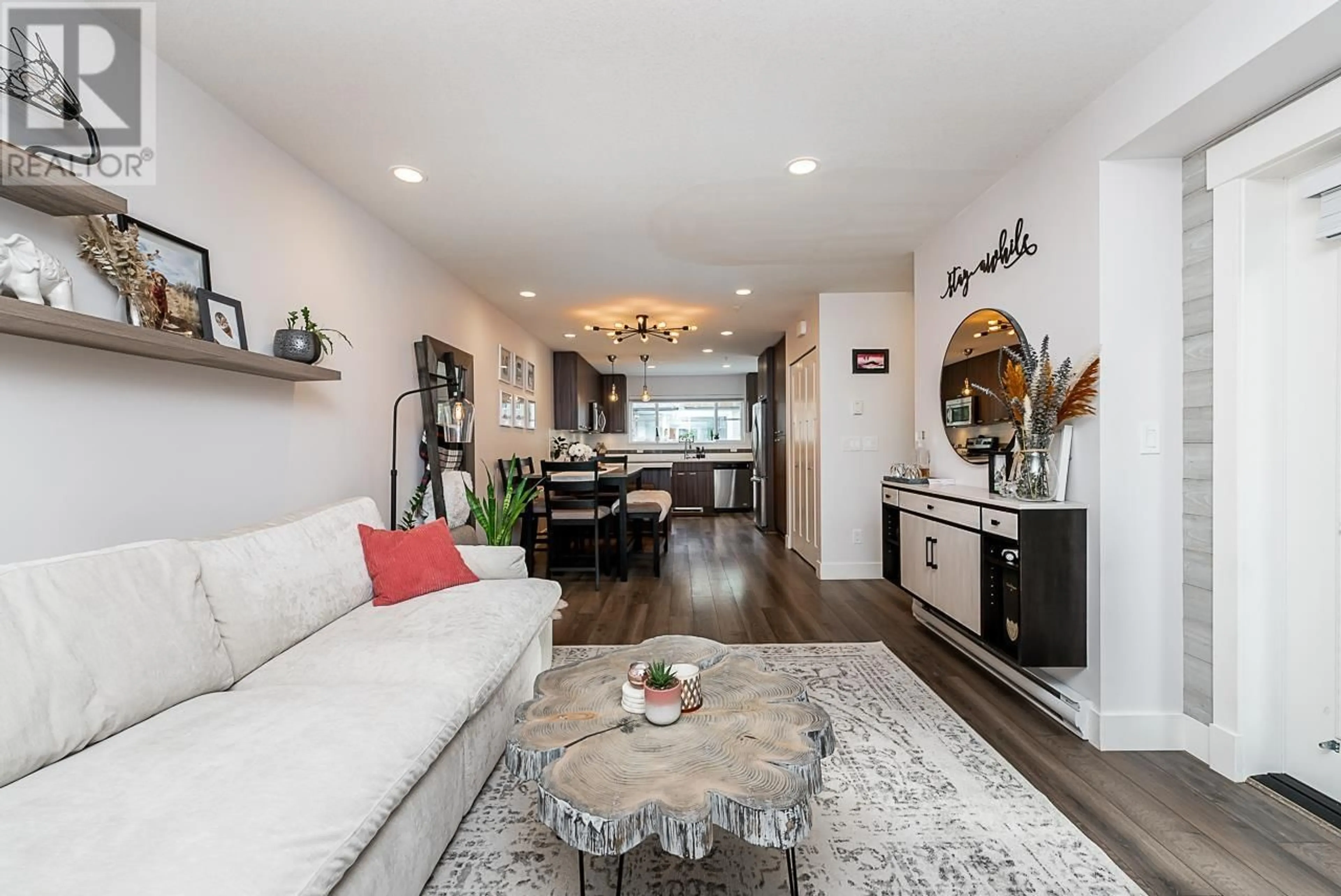 Living room, wood floors for 39 23651 132 AVENUE, Maple Ridge British Columbia V4R0E9