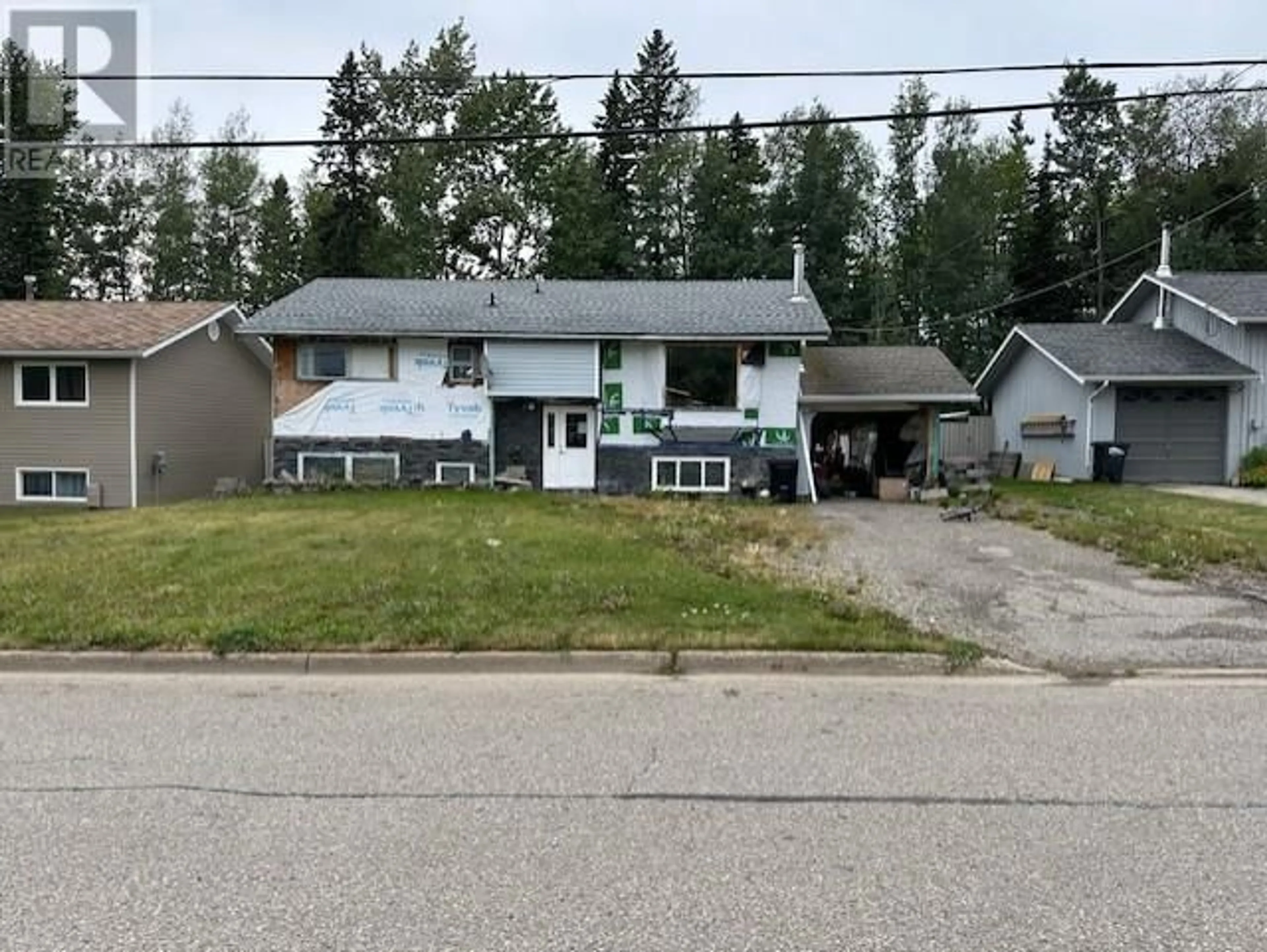 Frontside or backside of a home, the street view for 221 CRYSDALE DRIVE, Mackenzie British Columbia V0J2C0