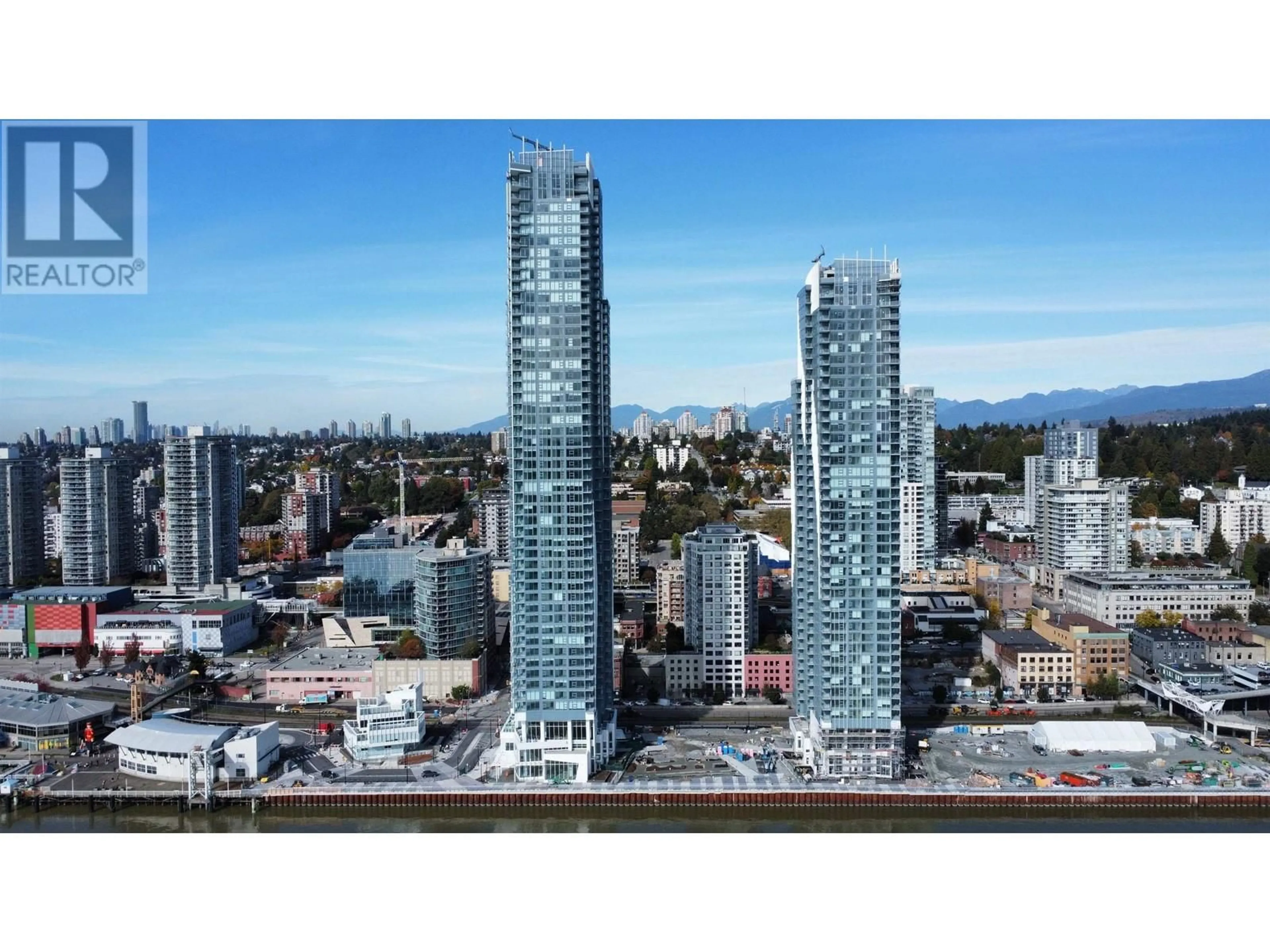 A pic from exterior of the house or condo, the view of city buildings for 1806 680 QUAYSIDE DRIVE, New Westminster British Columbia V3M0P2