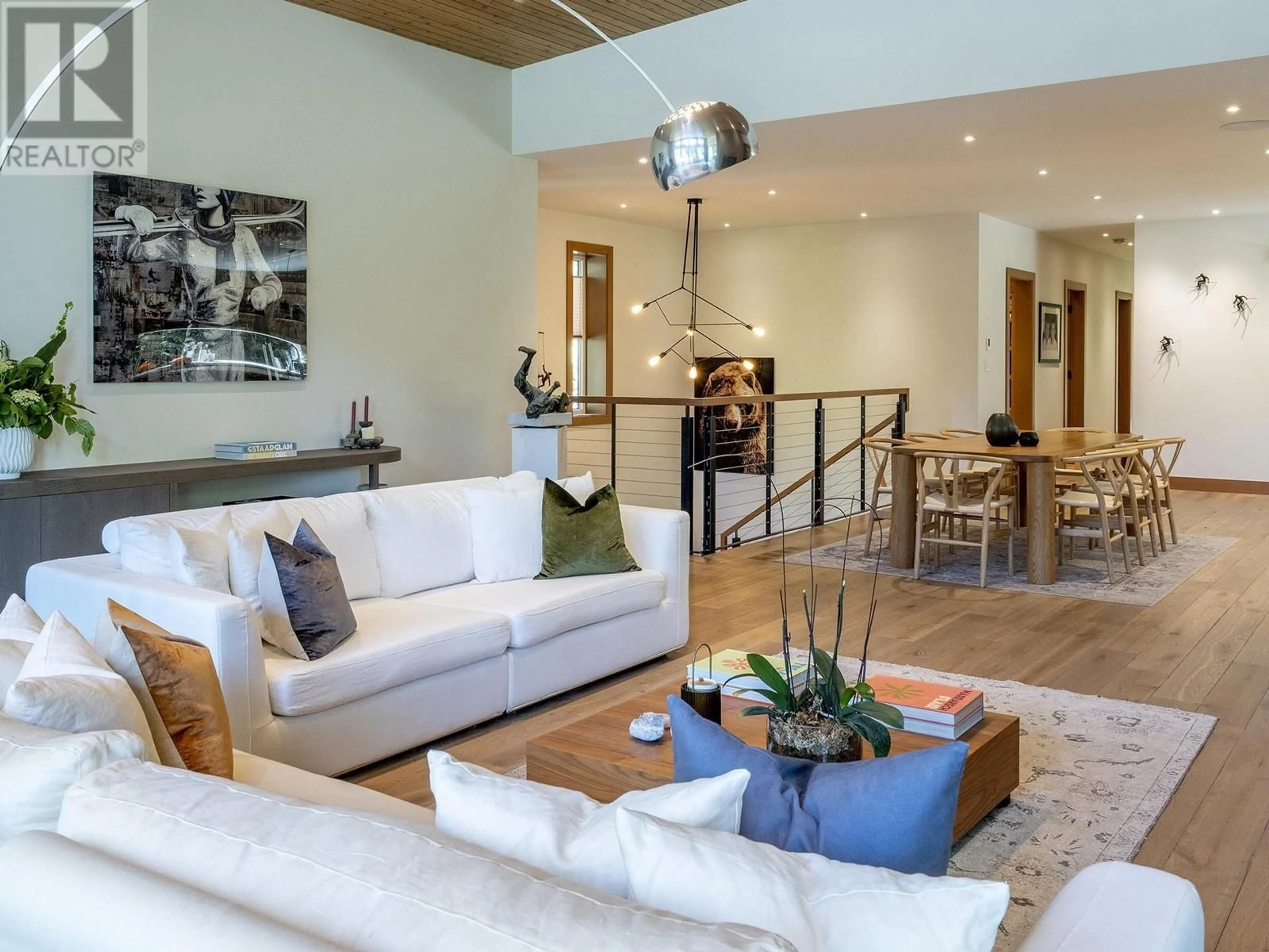 Living room, wood floors for 6464 ST ANDREWS WAY, Whistler British Columbia V8E0C8