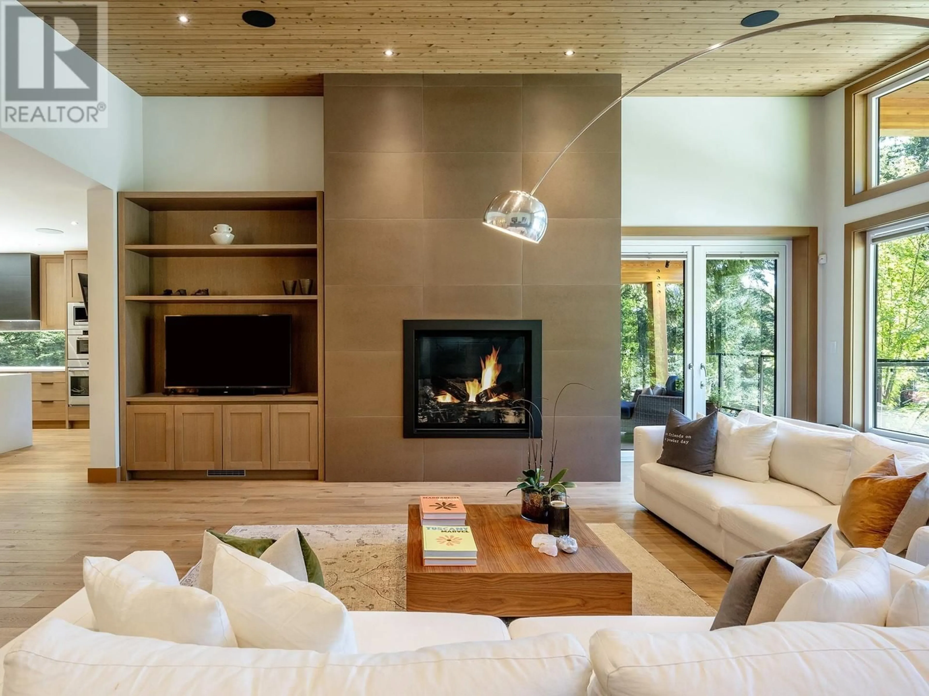 Living room, wood floors for 6464 ST ANDREWS WAY, Whistler British Columbia V8E0C8