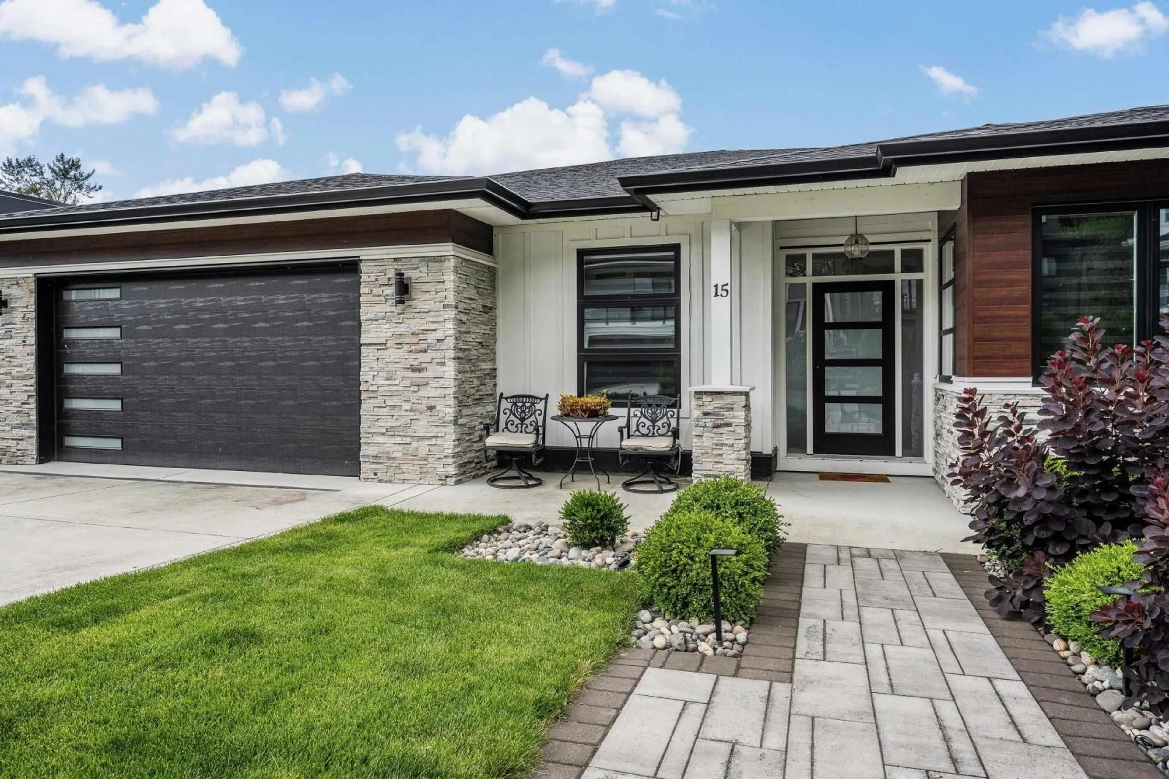 Home with brick exterior material for 15 50778 LEDGESTONE PLACE, Chilliwack British Columbia V2P0E7