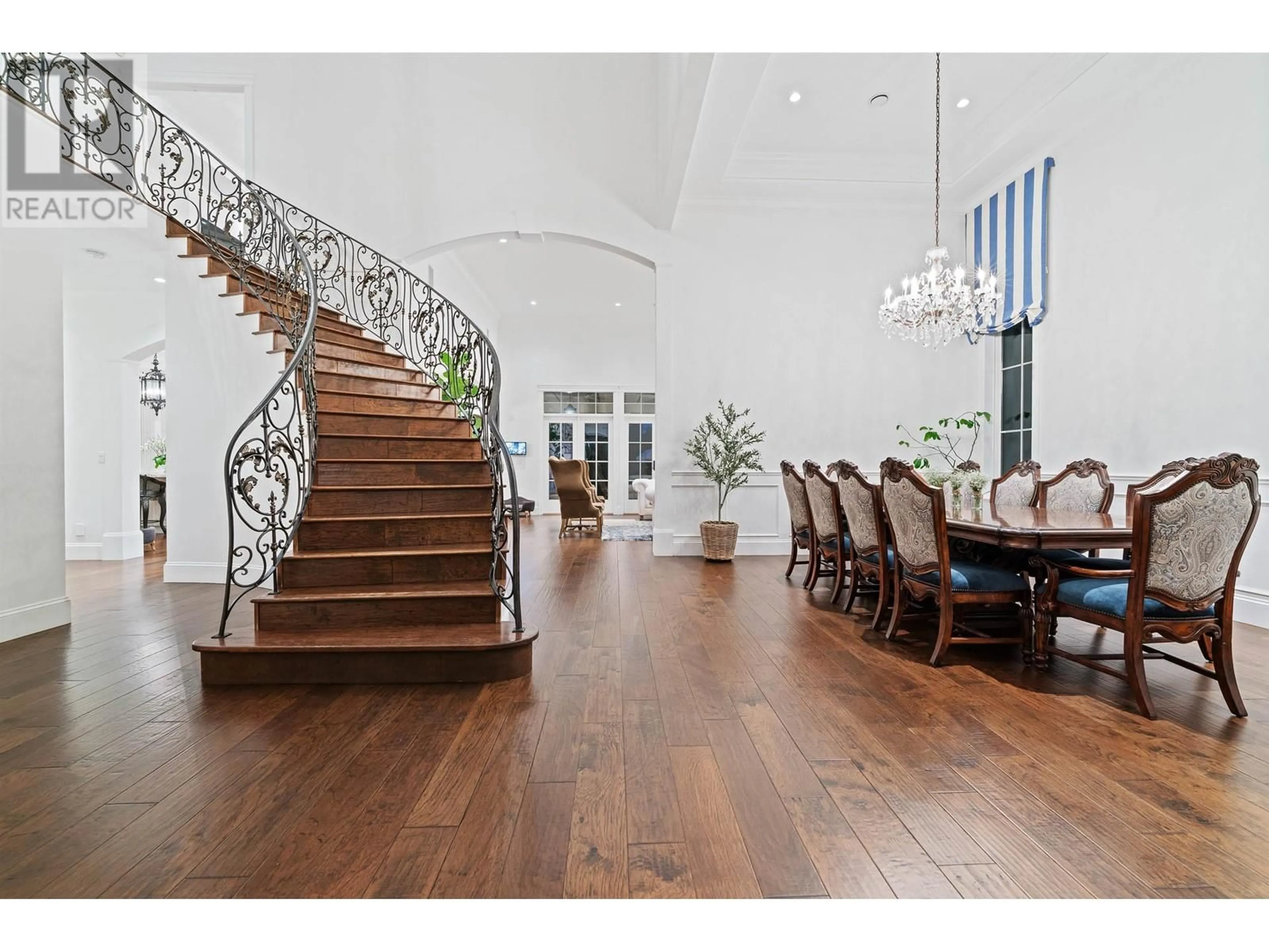 Indoor foyer, wood floors for 5208 WALLACE AVENUE, Delta British Columbia V4M1A1